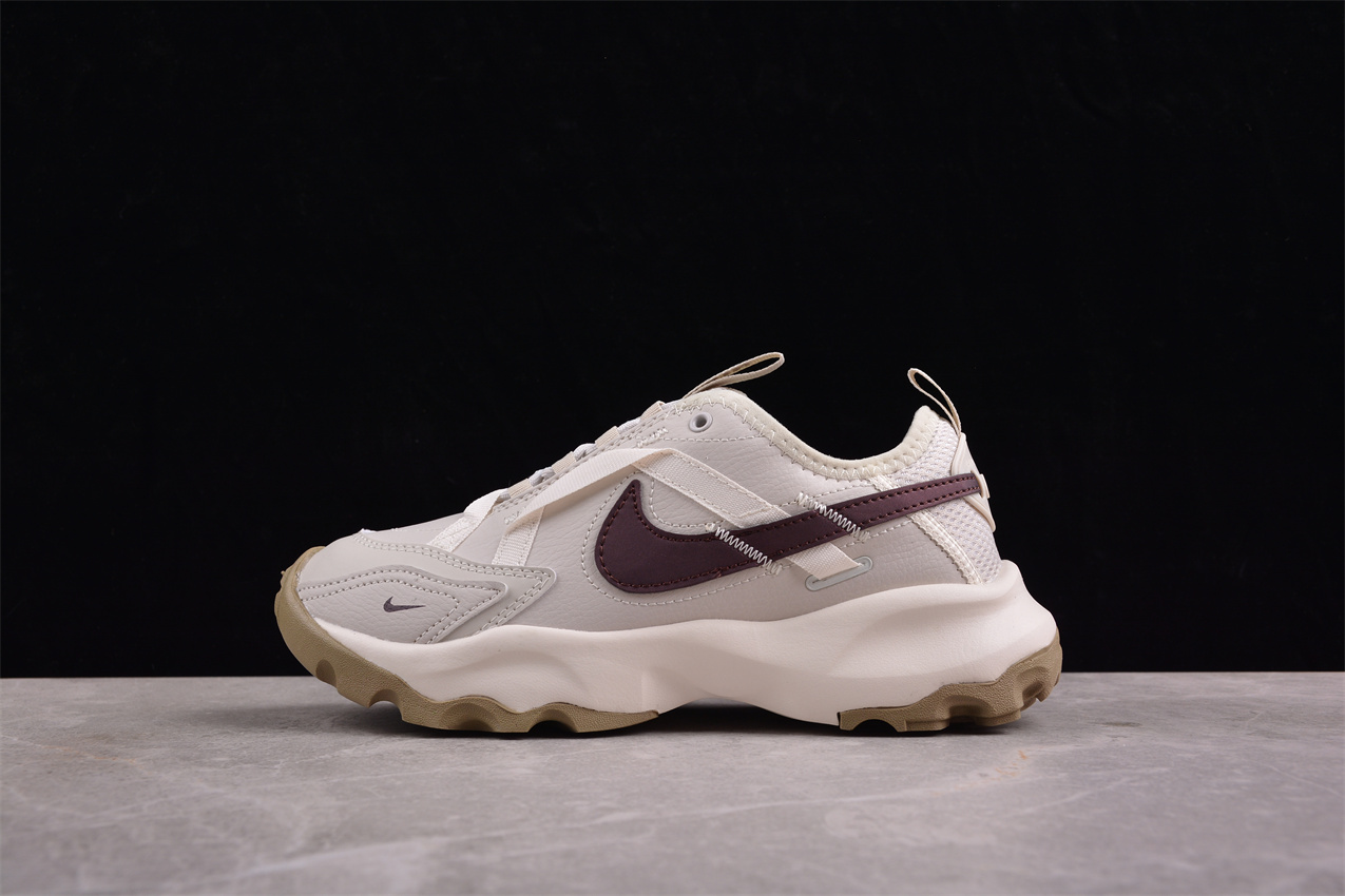Nike TC 7900 046