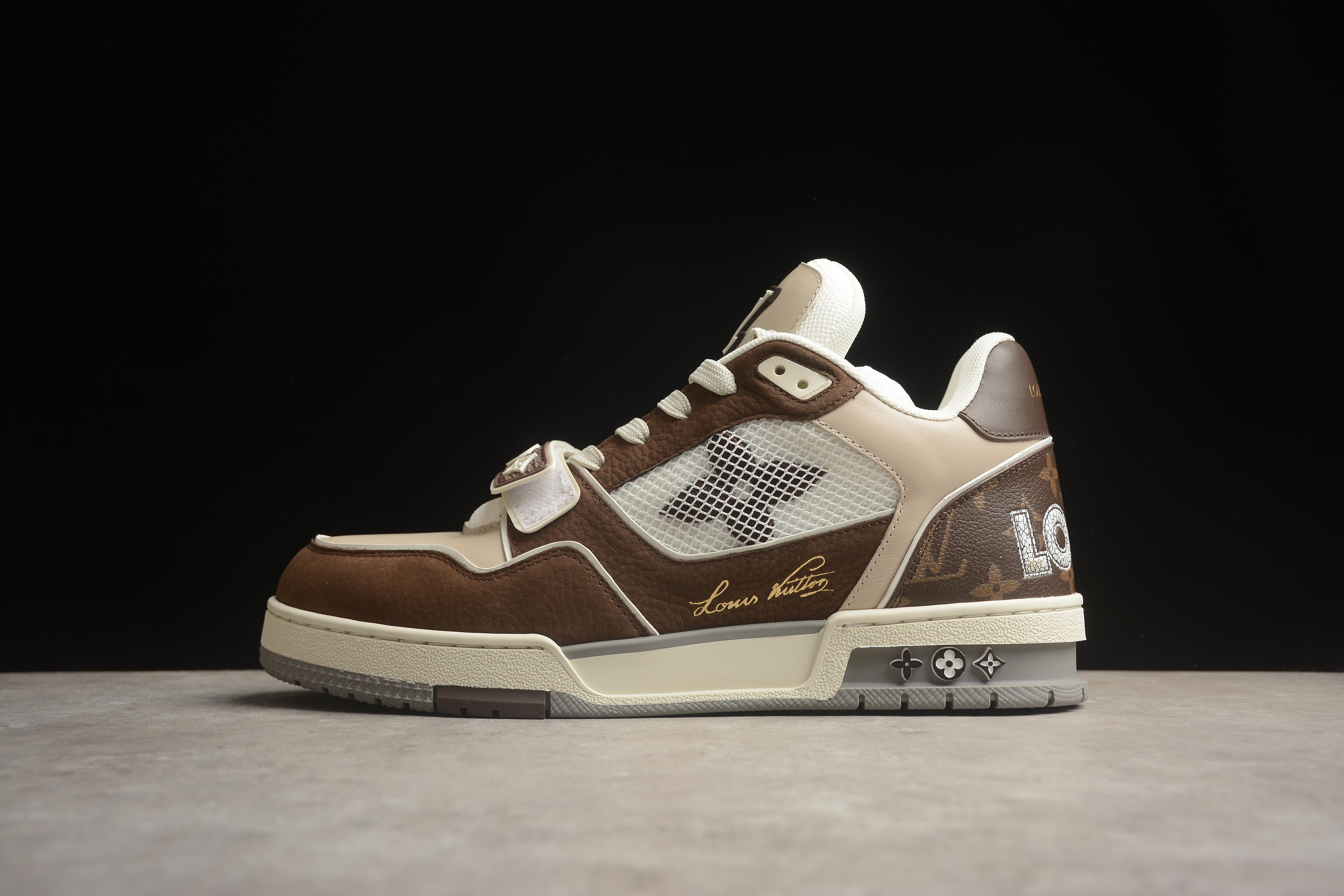 LV Trainer Sneaker Low 096