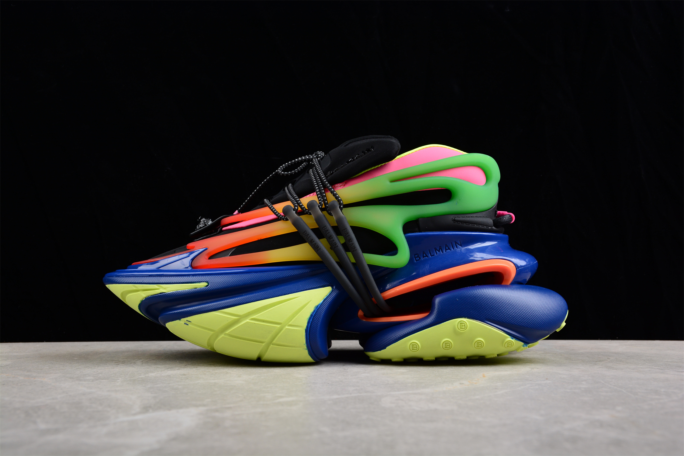 Balmain Paris Sneaker 110
