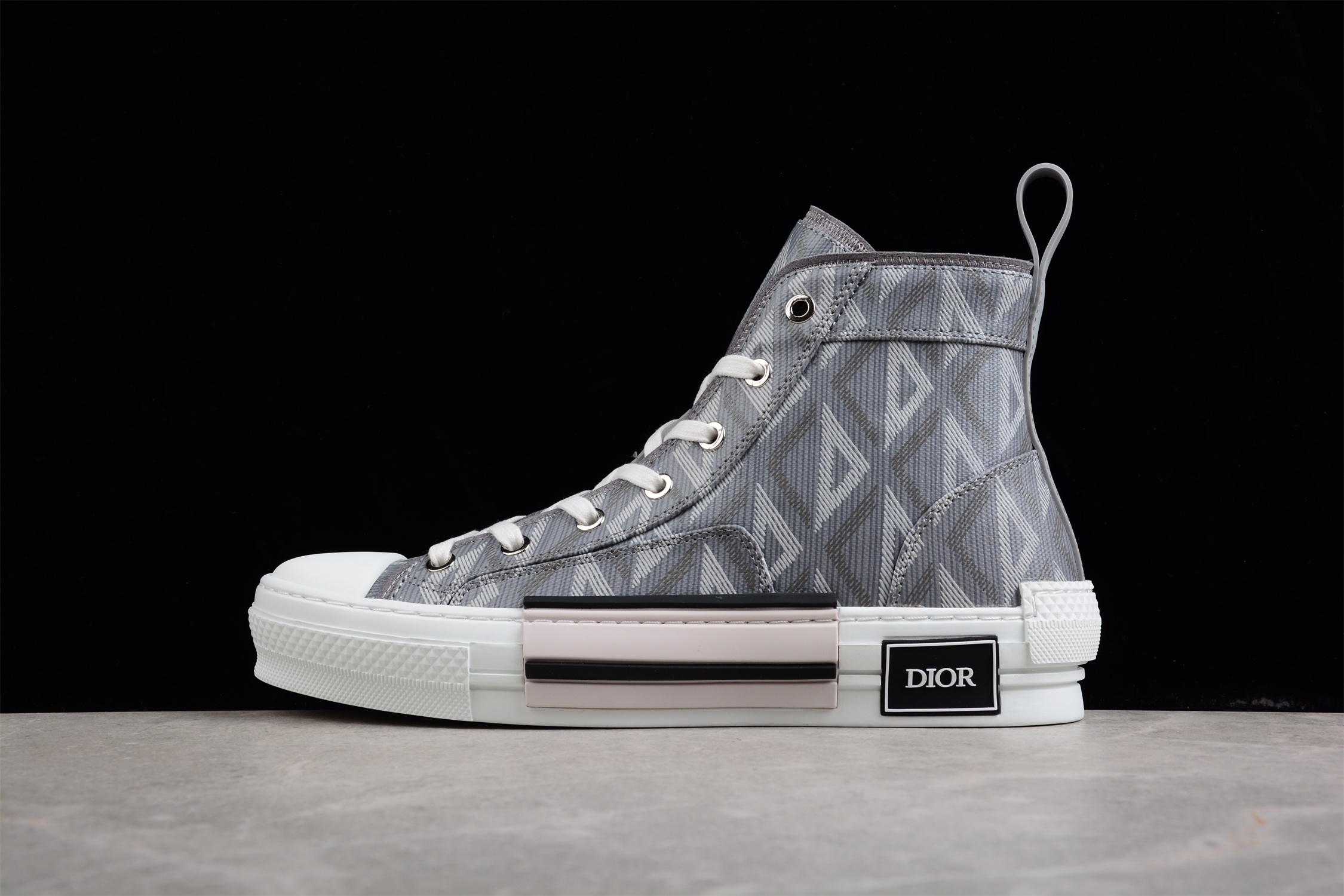 Dior Oblique Top Sneakers 112