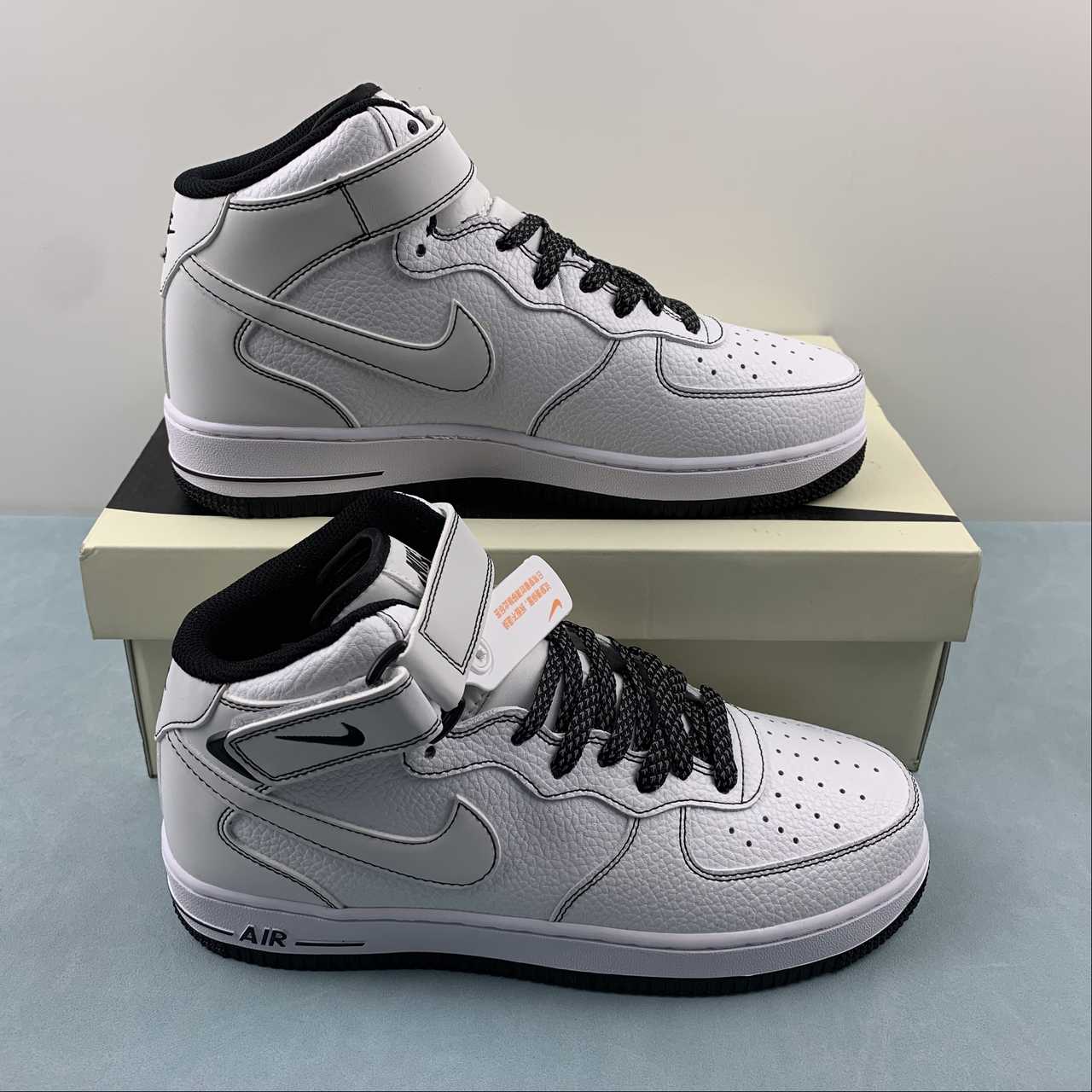 NIKE AIR FORCE 1 07 Shoes