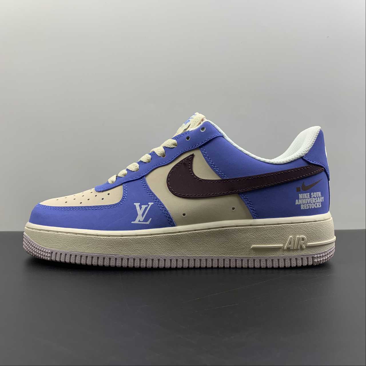 NIKE AIR FORCE 1 Shoes