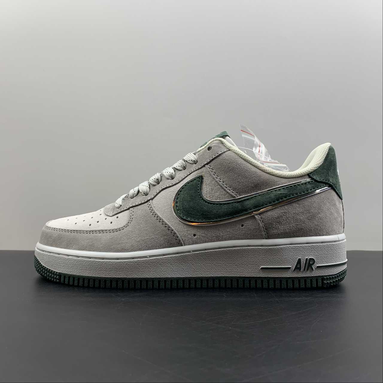 NIKE AIR FORCE 1 Shoes