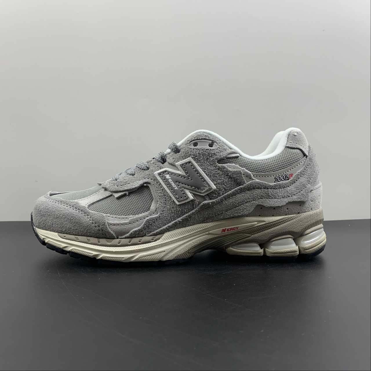 New Balance 2002 Runing Shoes M2002RDM