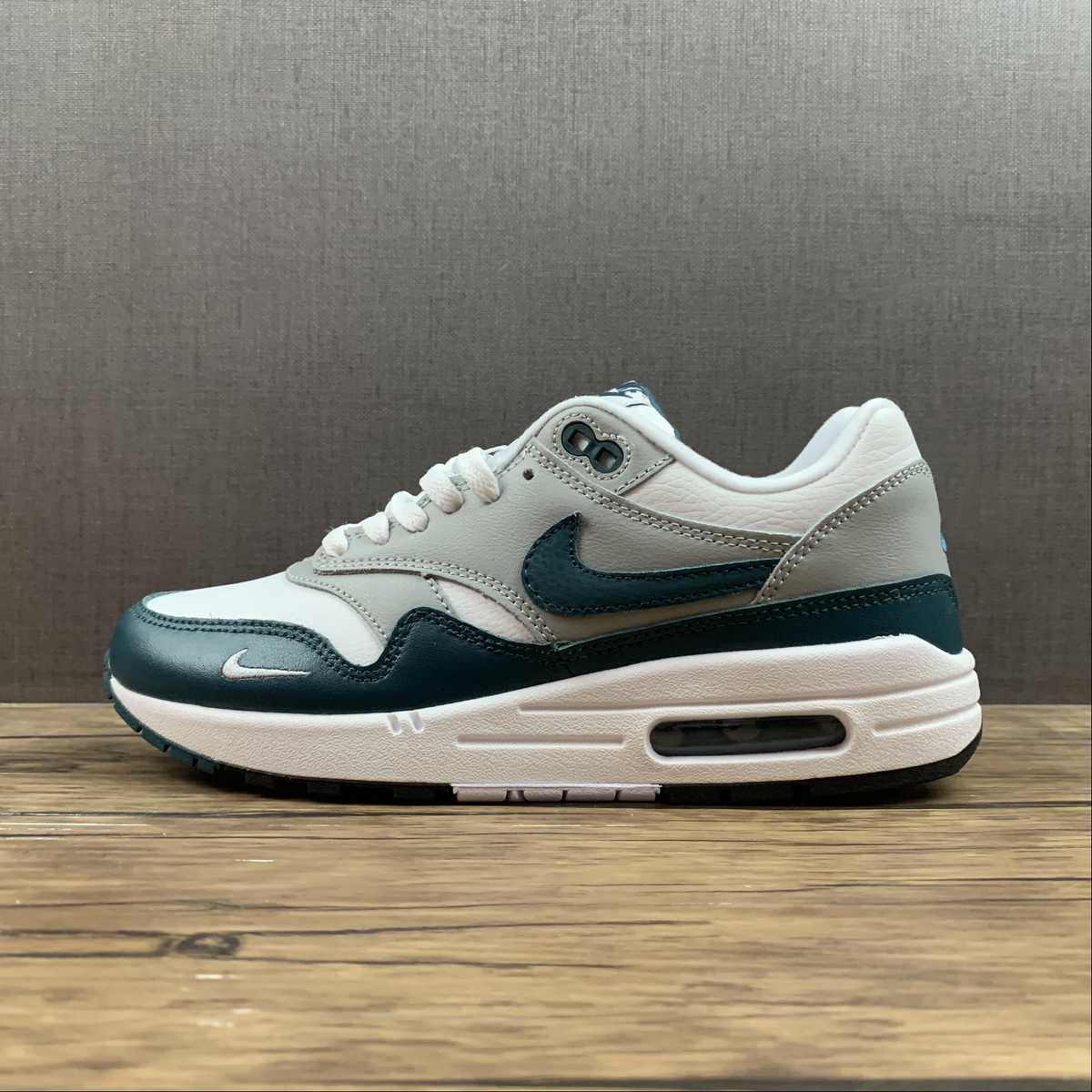 Nike Air Max1 Runing Shoes DN1803-900