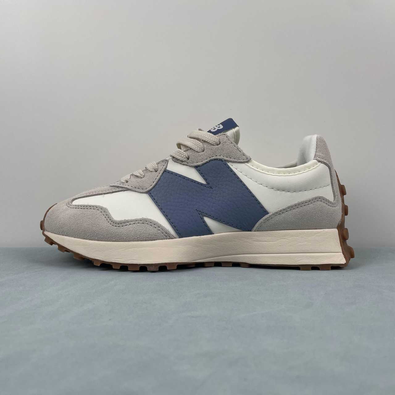New Balance 327 Runing Shoes U327LU