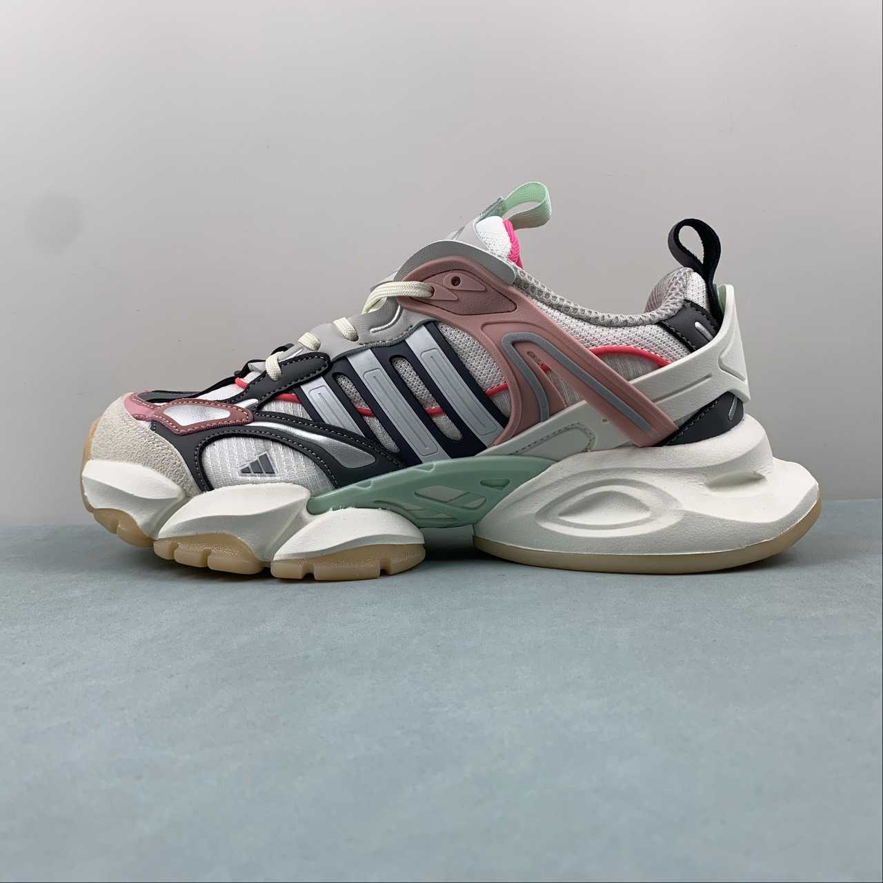 Adidas XLG Runner Deluxe Runing Shoes IH7797