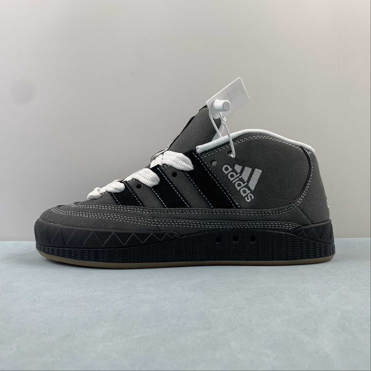 Adidas Adimatic Mid YNuk Runing Shoes IE2174