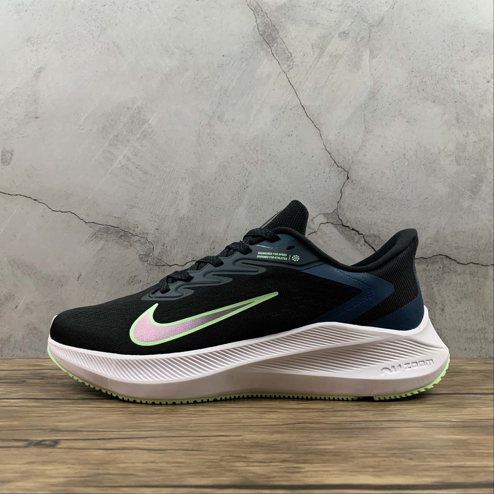 NIKE ZOOM WINFLO 7 Runing Shoes