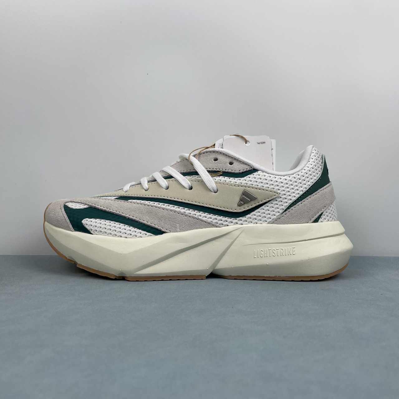 Adidas Lightblaze Runing Shoes IH8607
