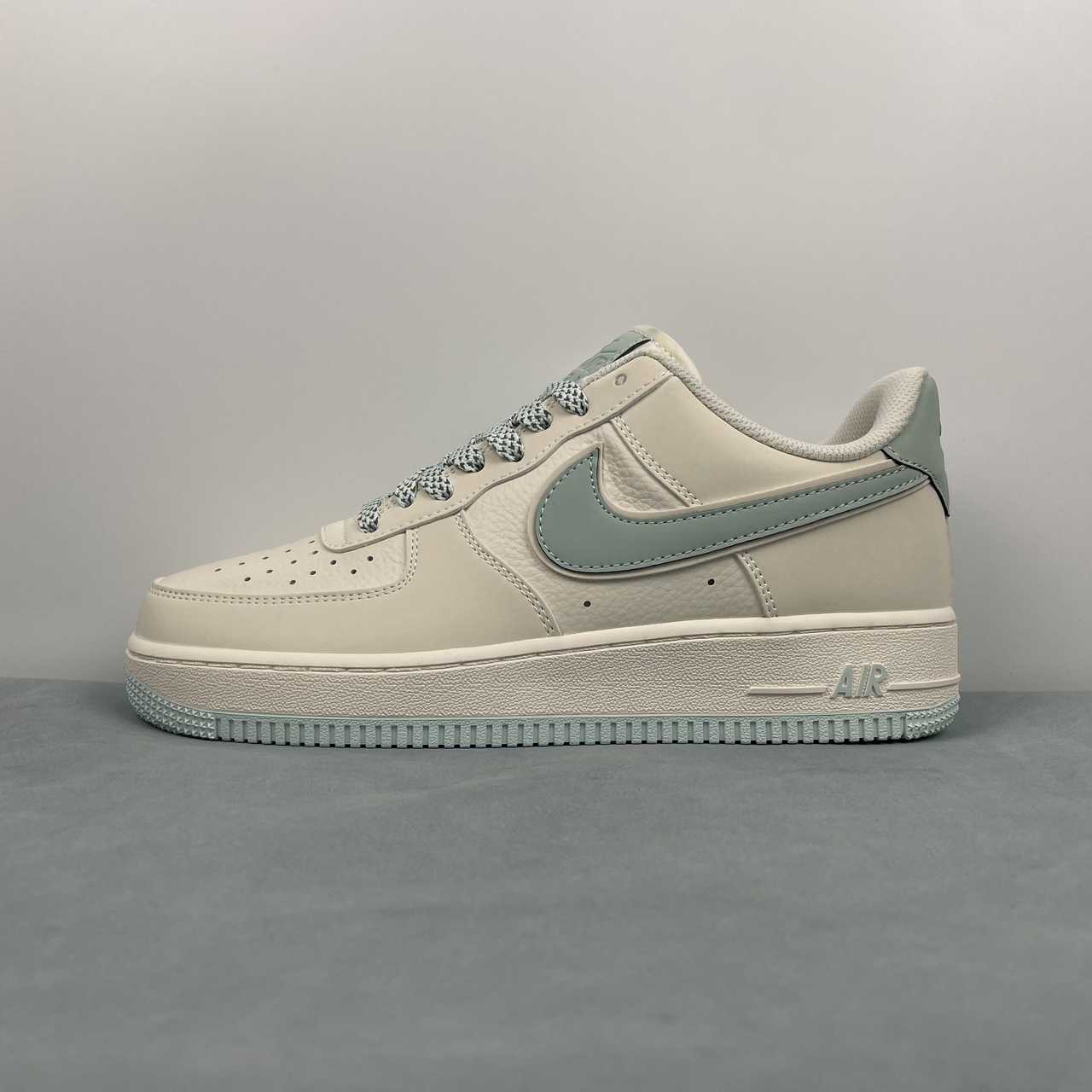 Nike Air Force 1 Shoes