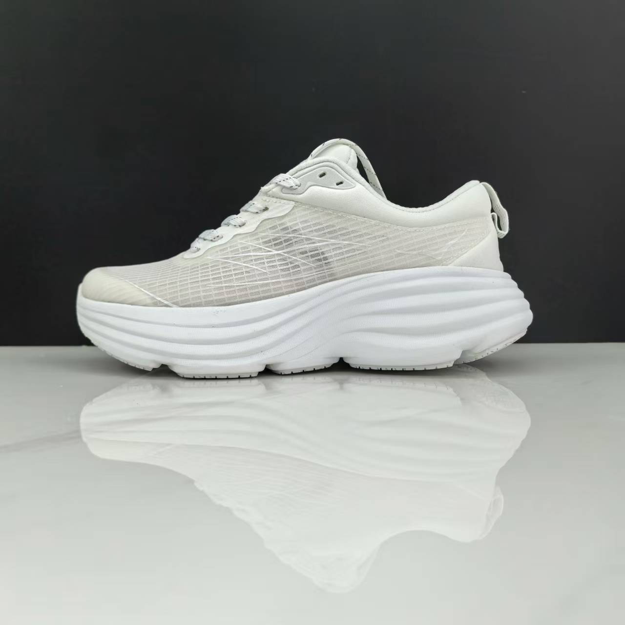 HOKA ONE ONE Bondi8 TS Running Shoes