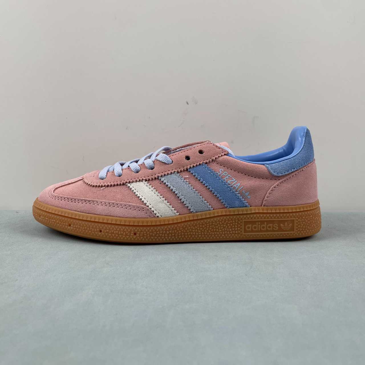 Adidas Handball Spezial shoes IG1974