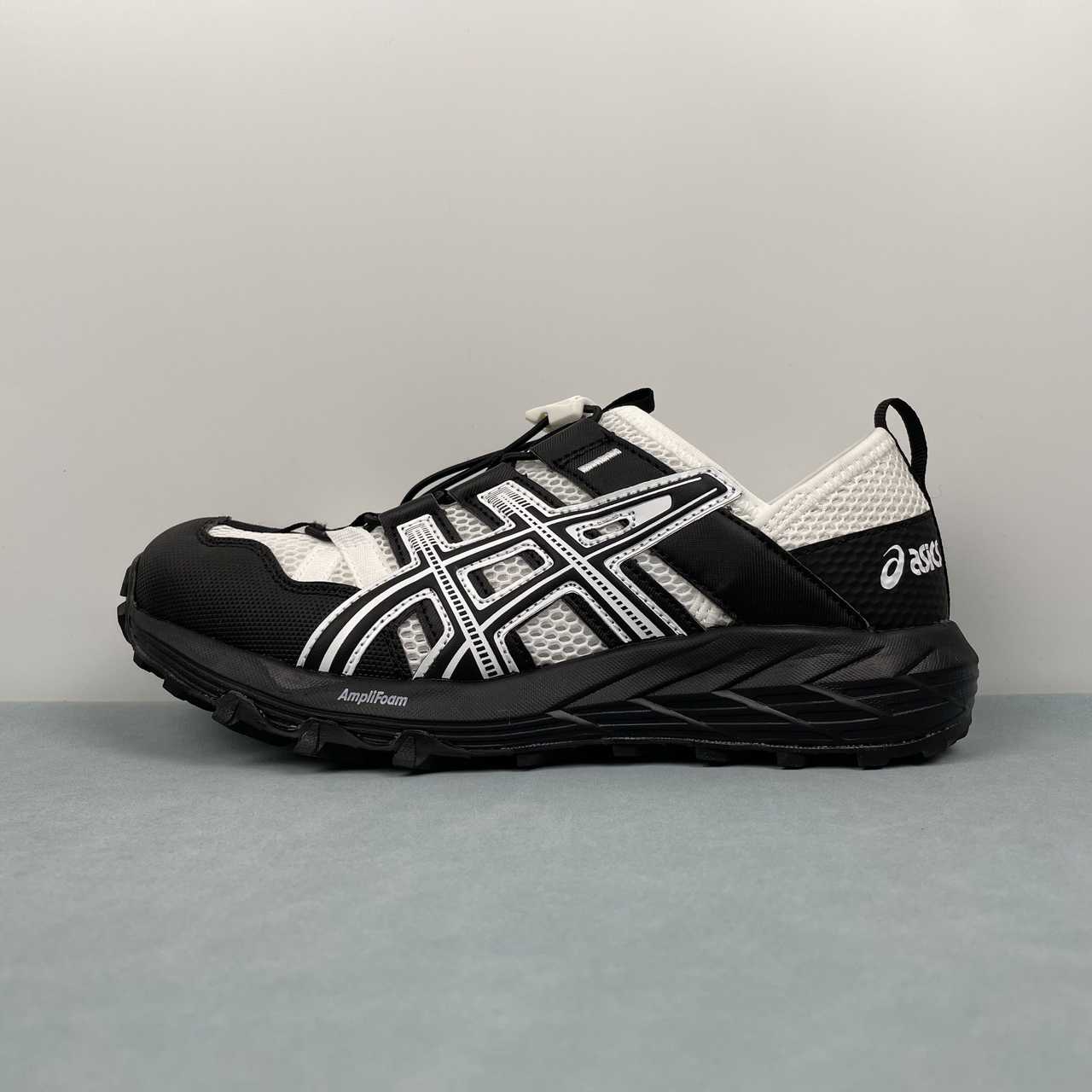 Asics GEL-SONOMA TR Runing Shoes