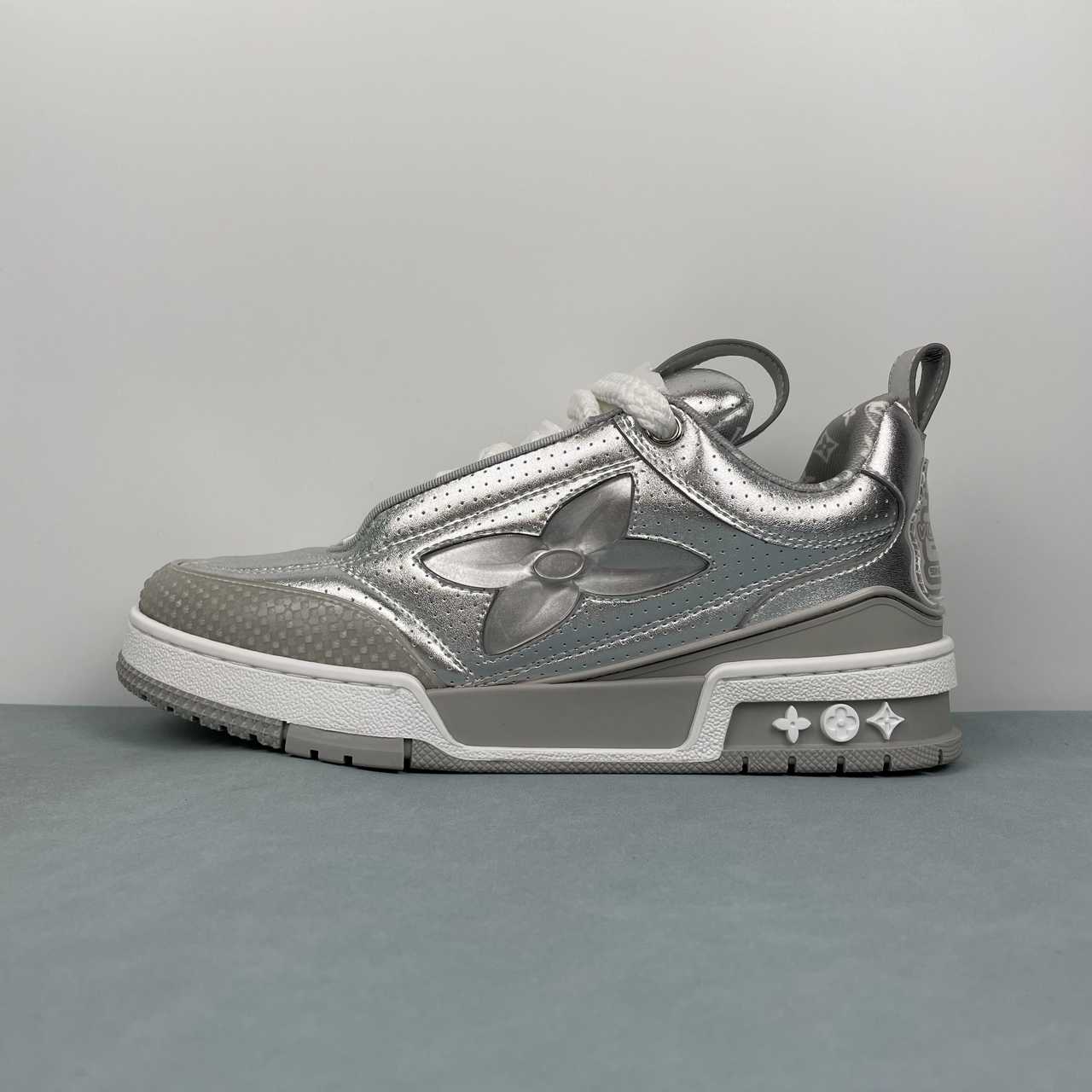 Louis Vuitton Trainer Sneaker Low lv3546