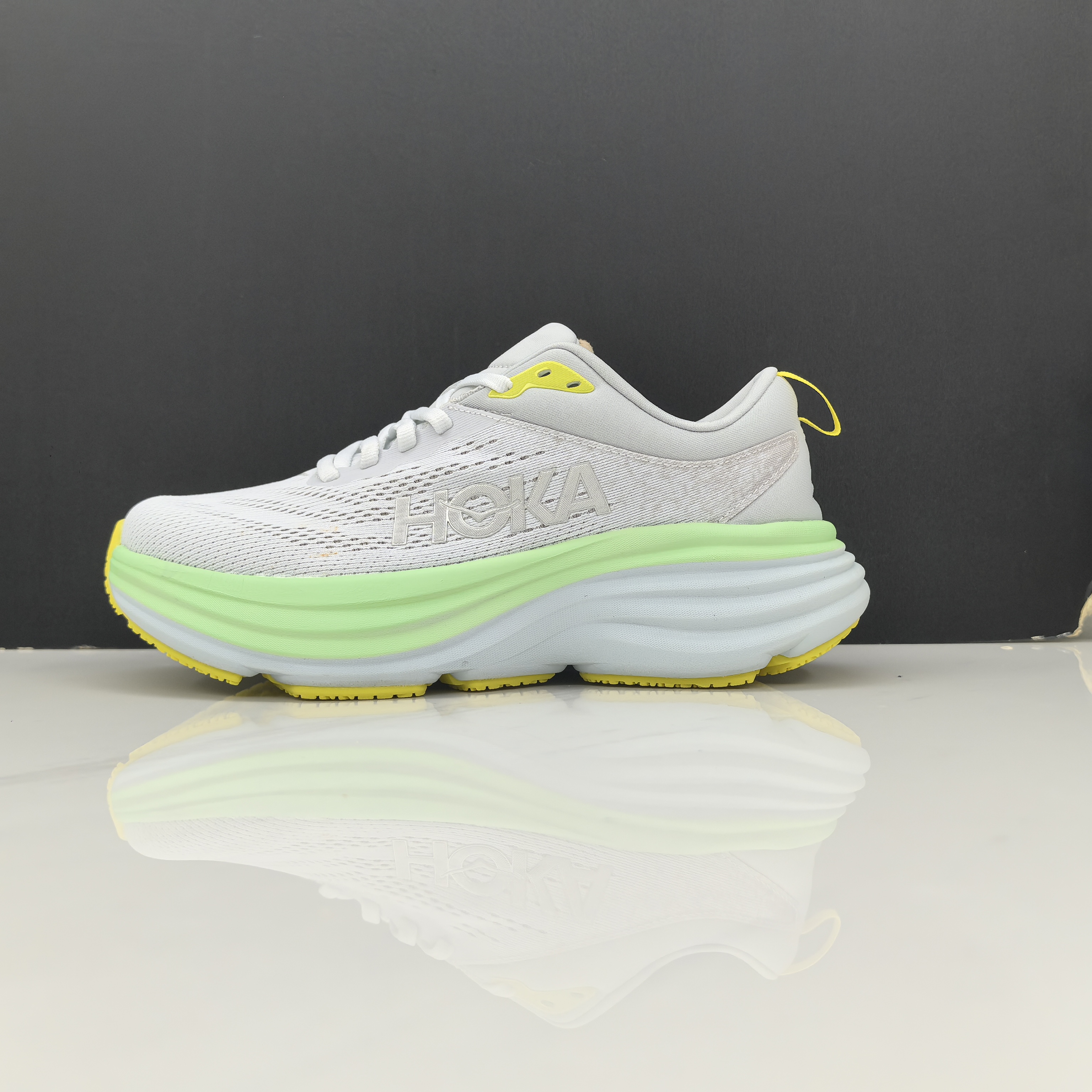 HOKA ONE ONE Bondi8 Running Shoes