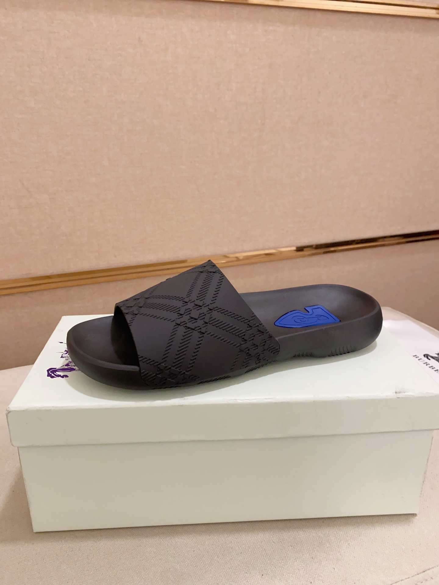 2025 new slippersRuning Shoes