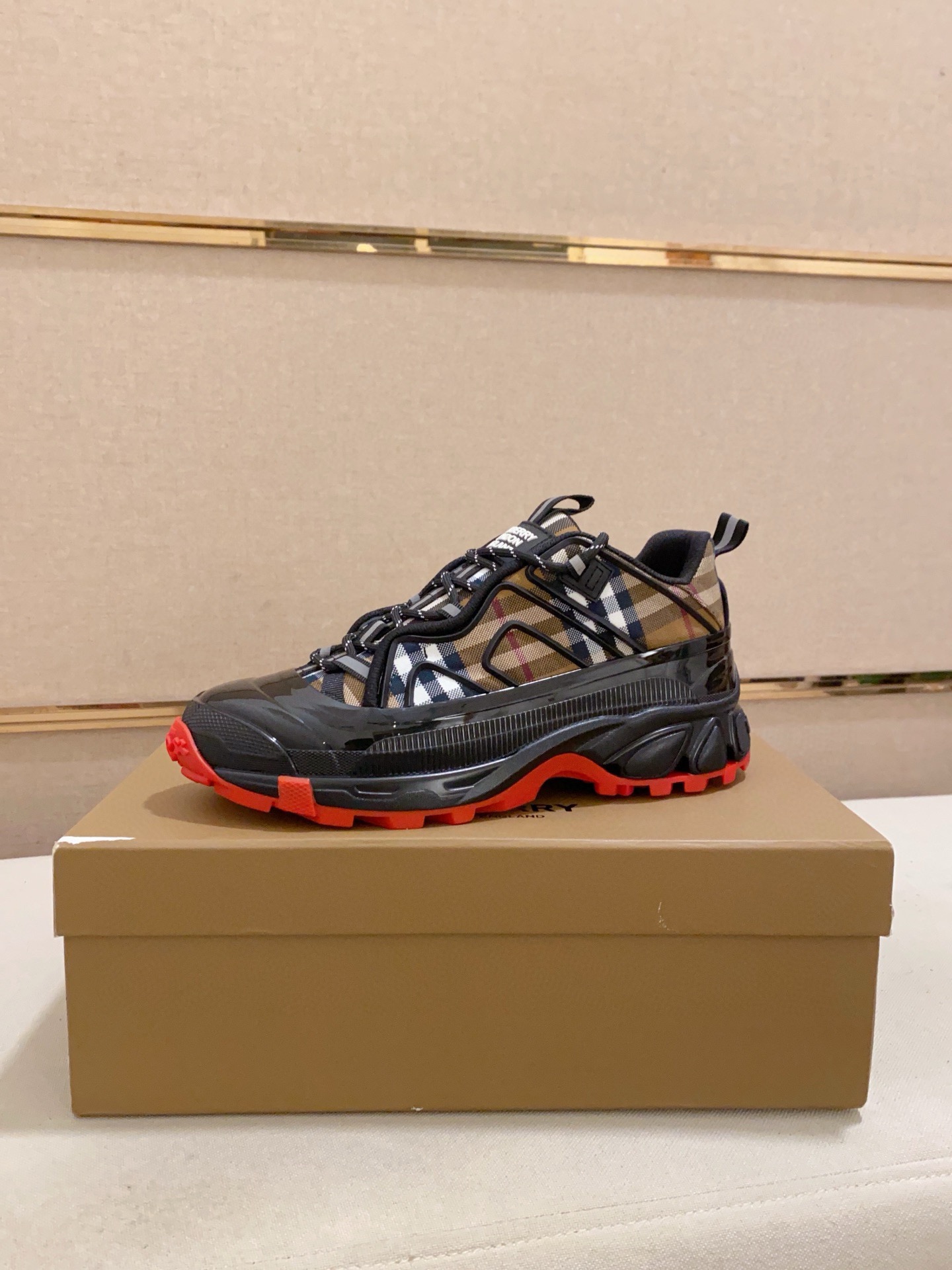 2025 new slippersRuning Shoes