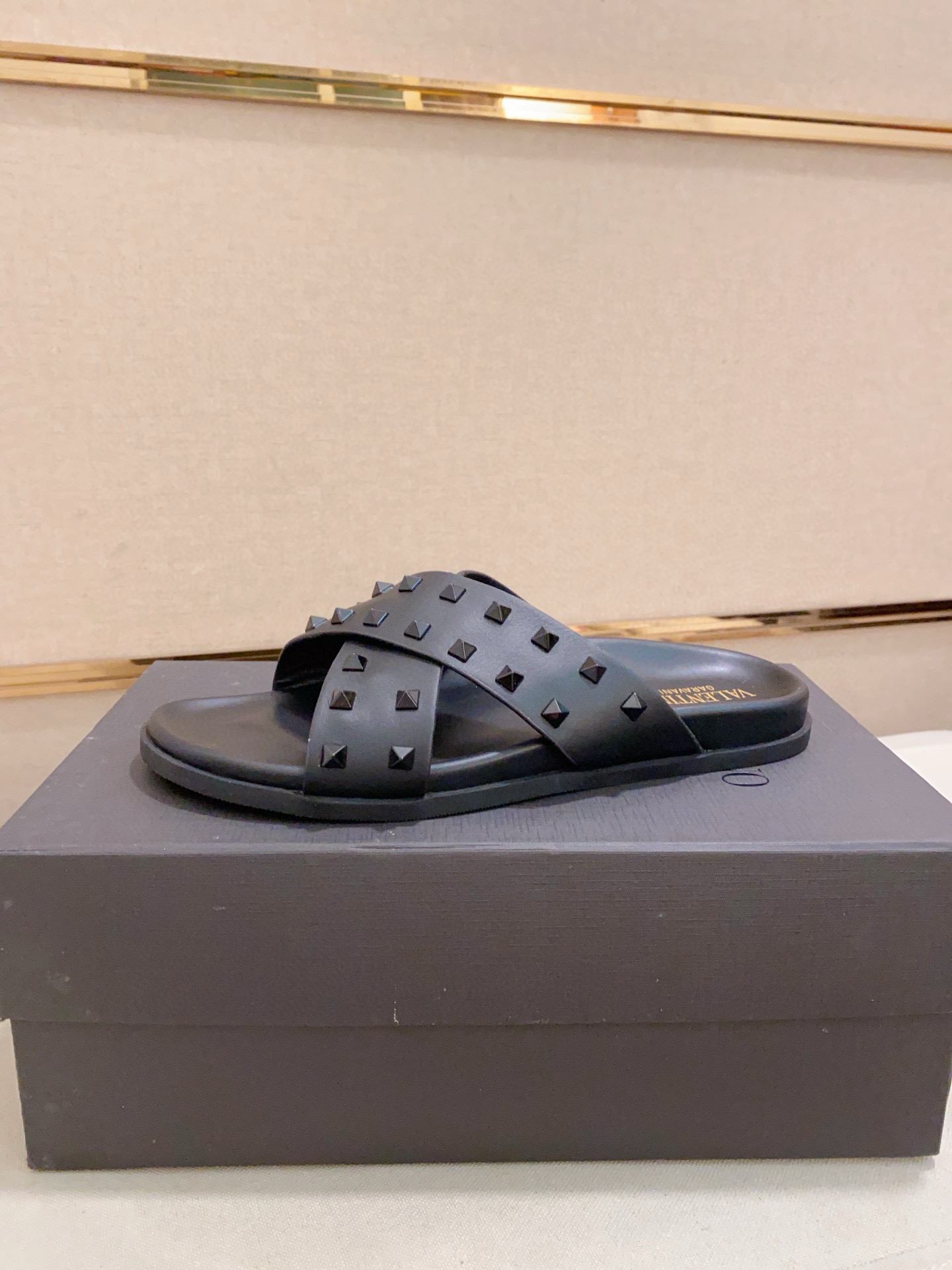 2025 new slippersRuning Shoes