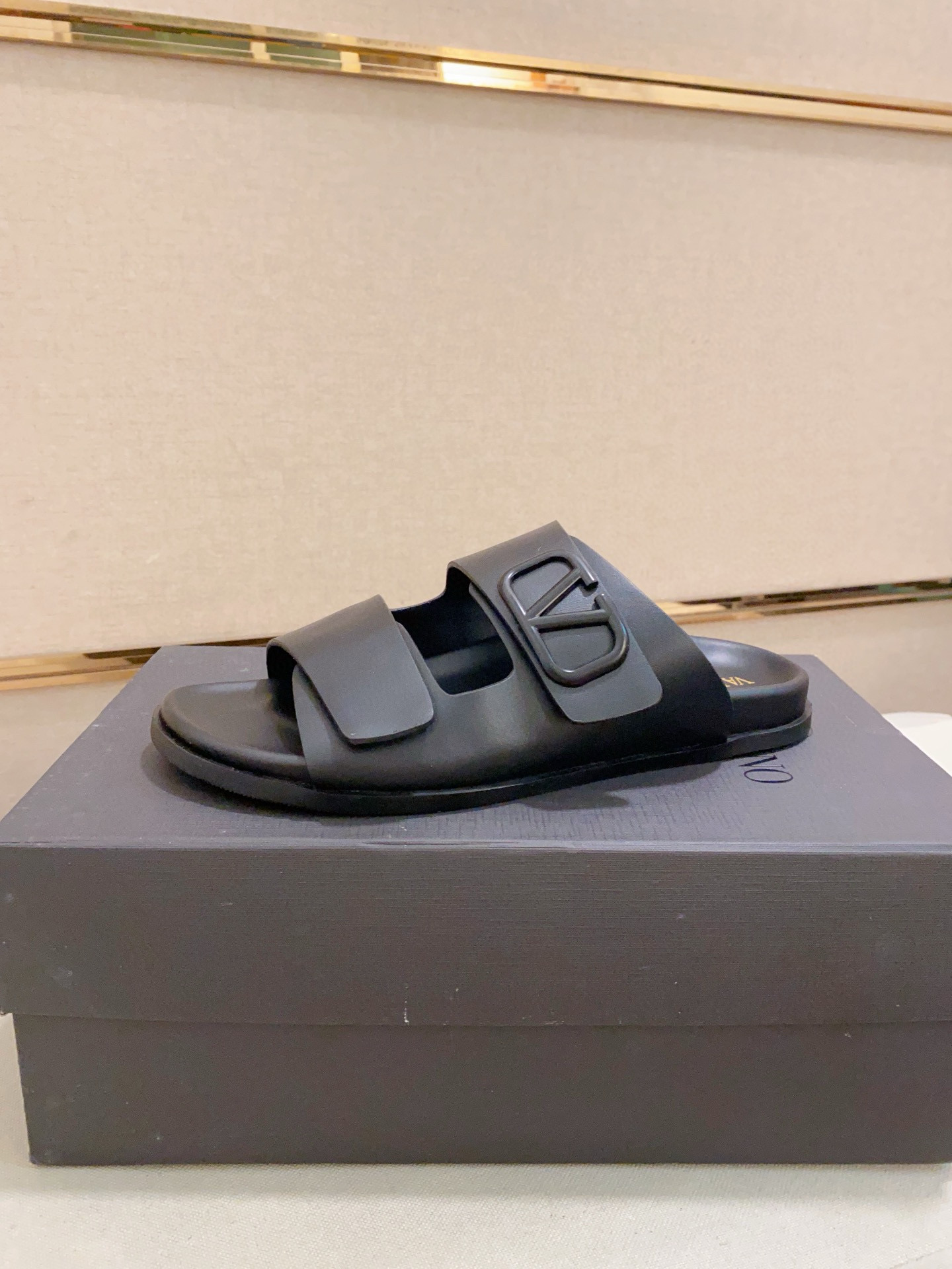 new slippersRuning Shoes