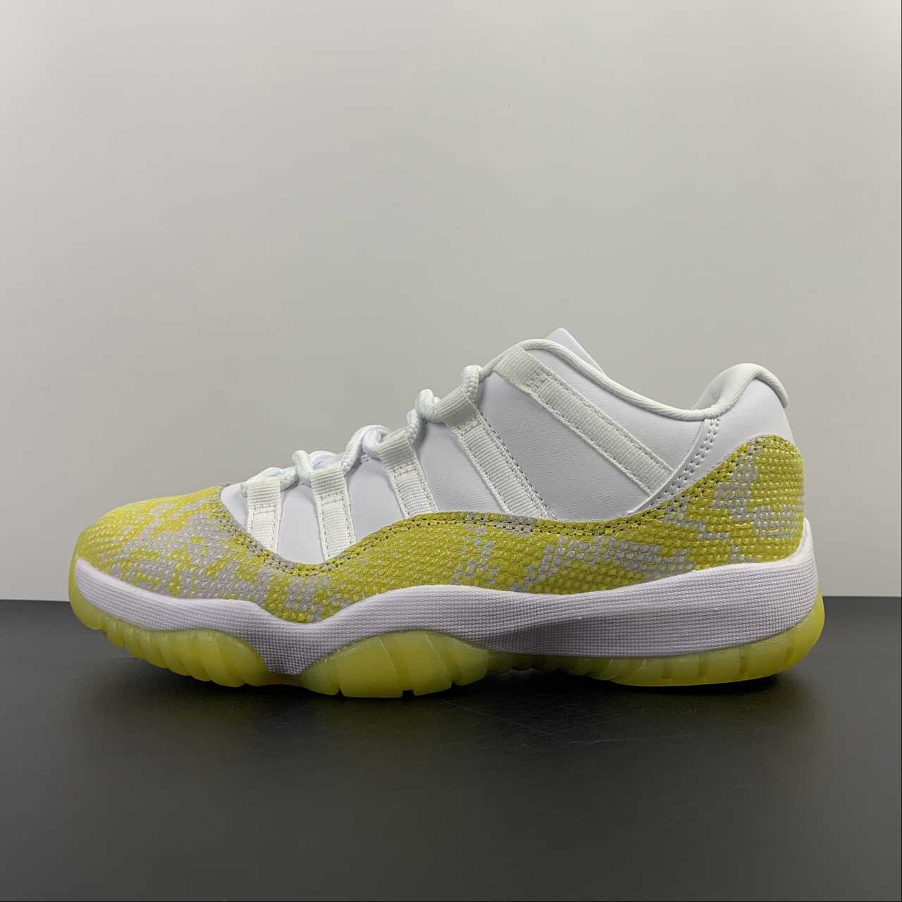 NIKE Air Jordan 11 Low AJ11 Runing Shoes