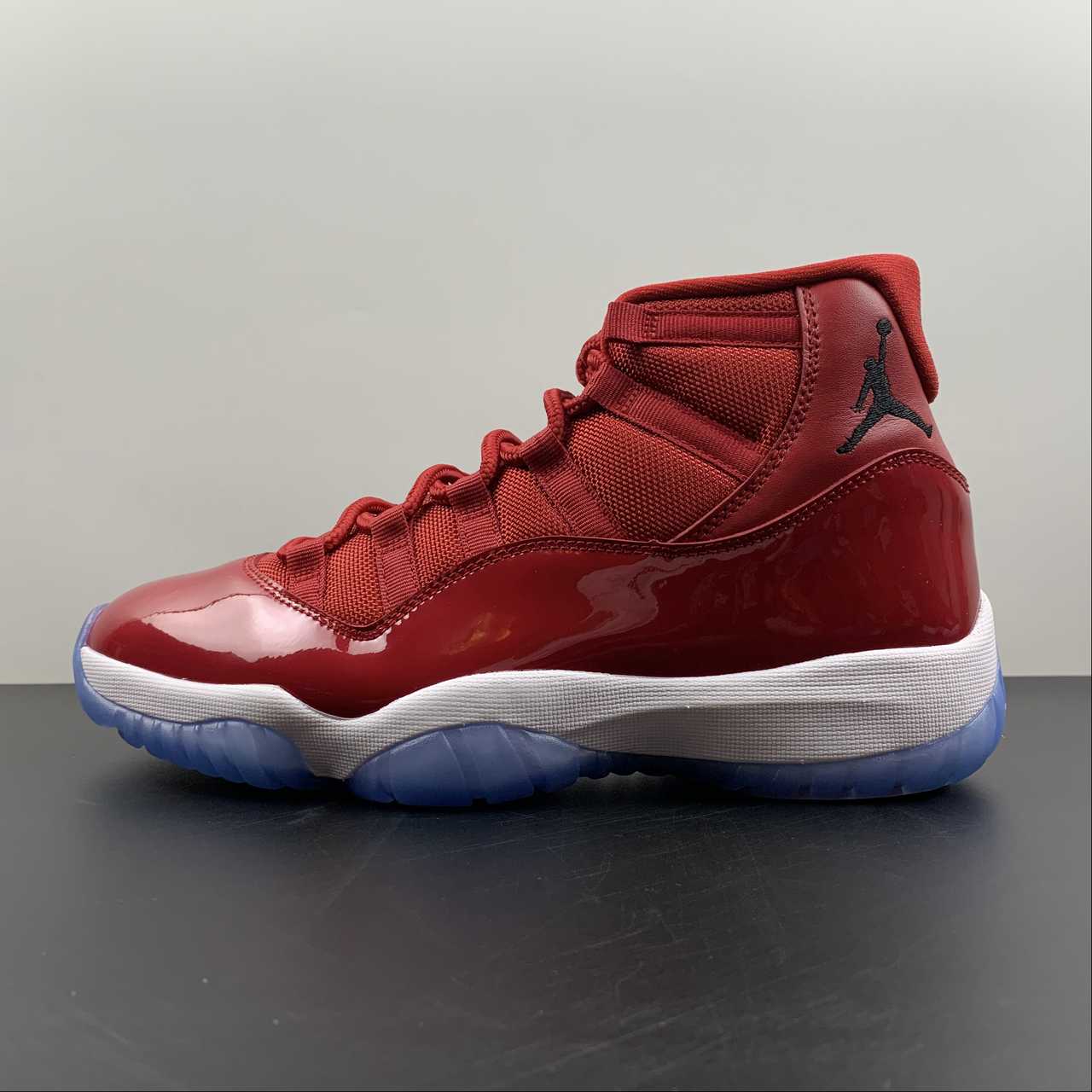 NIKE AIR JORDAN 11 RETRO AJ11 Runing Shoes