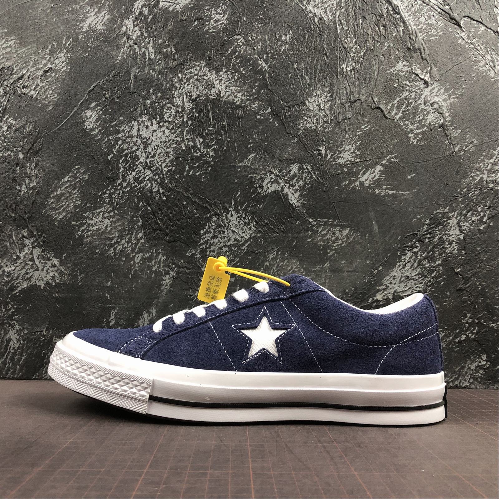 Converse One Star casual shoes