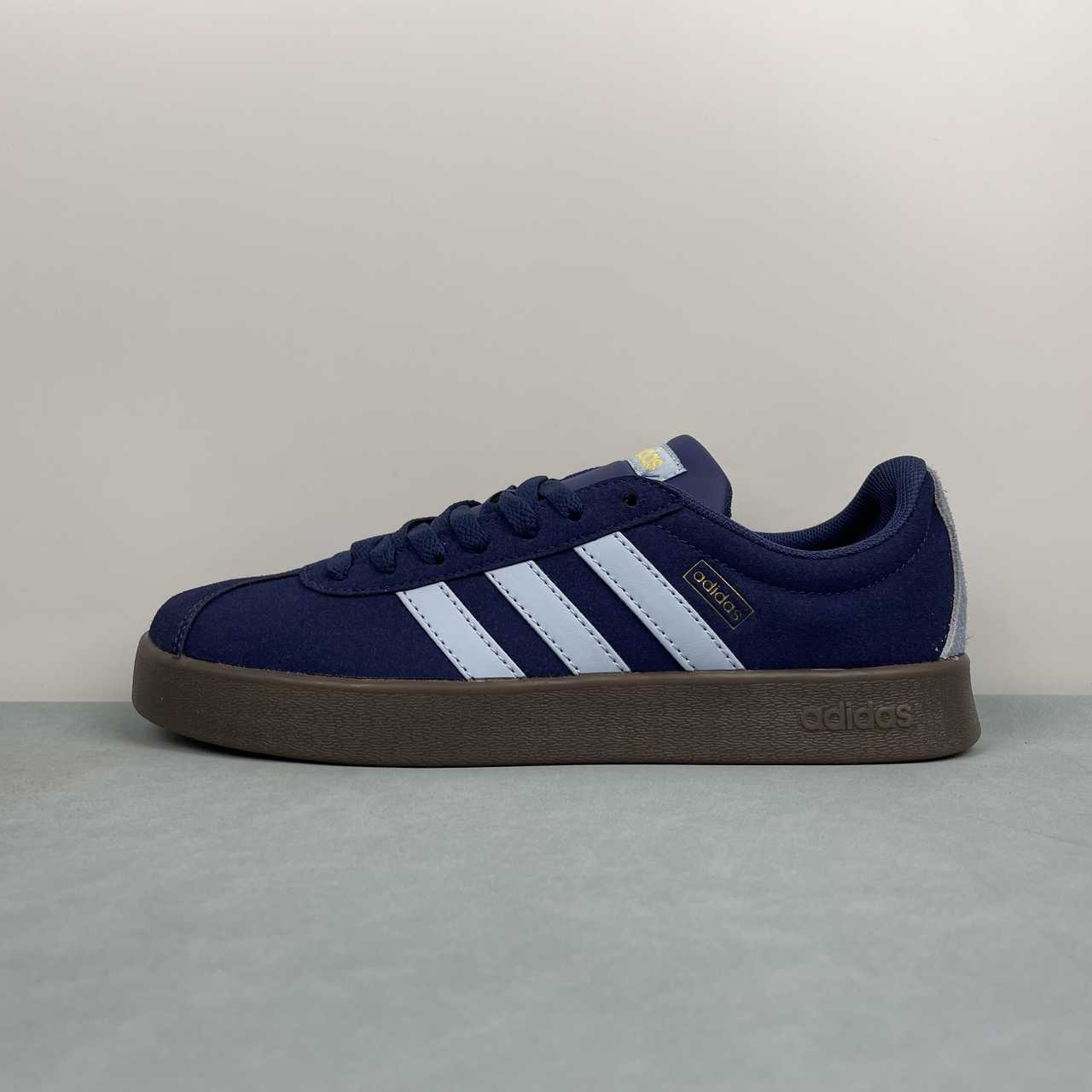 Adidas VL Court Classic Sneakers