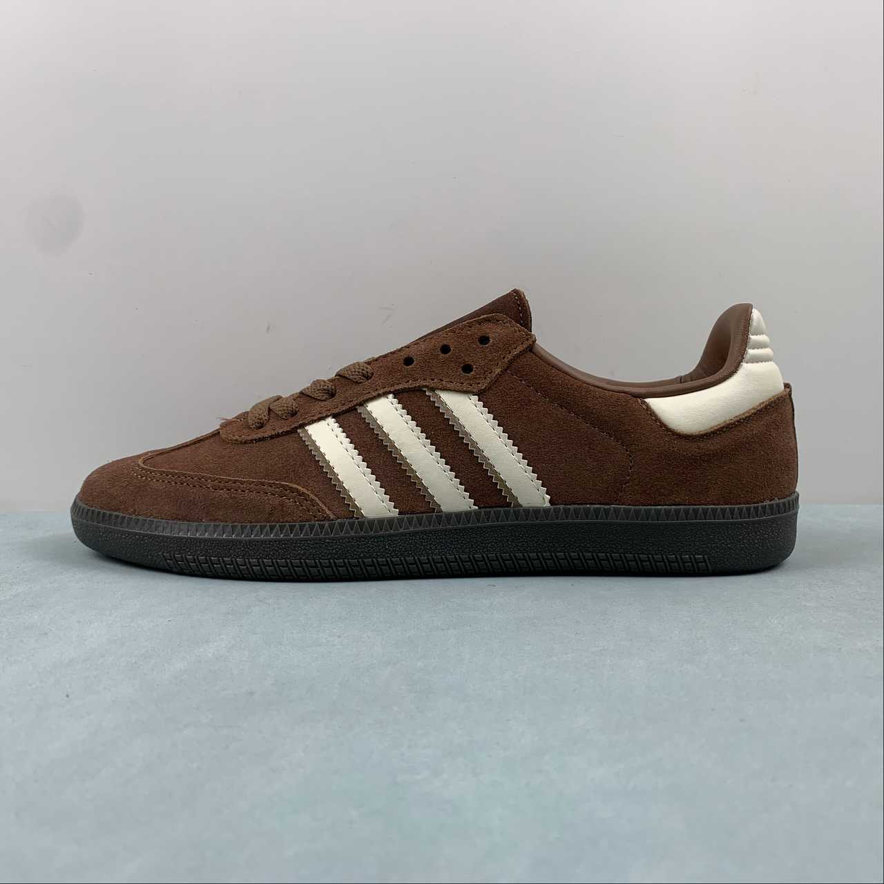 Adidas Originals Sneakers