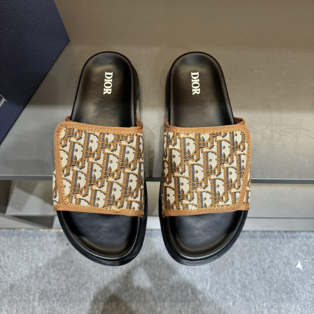 Dior shoes