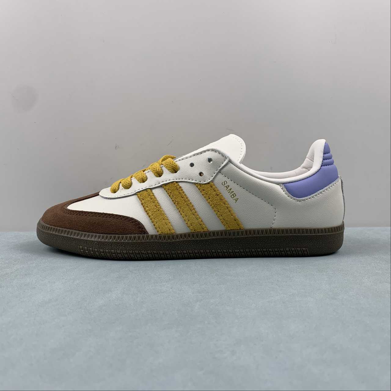 ADIDAS SAMBA Sneakers
