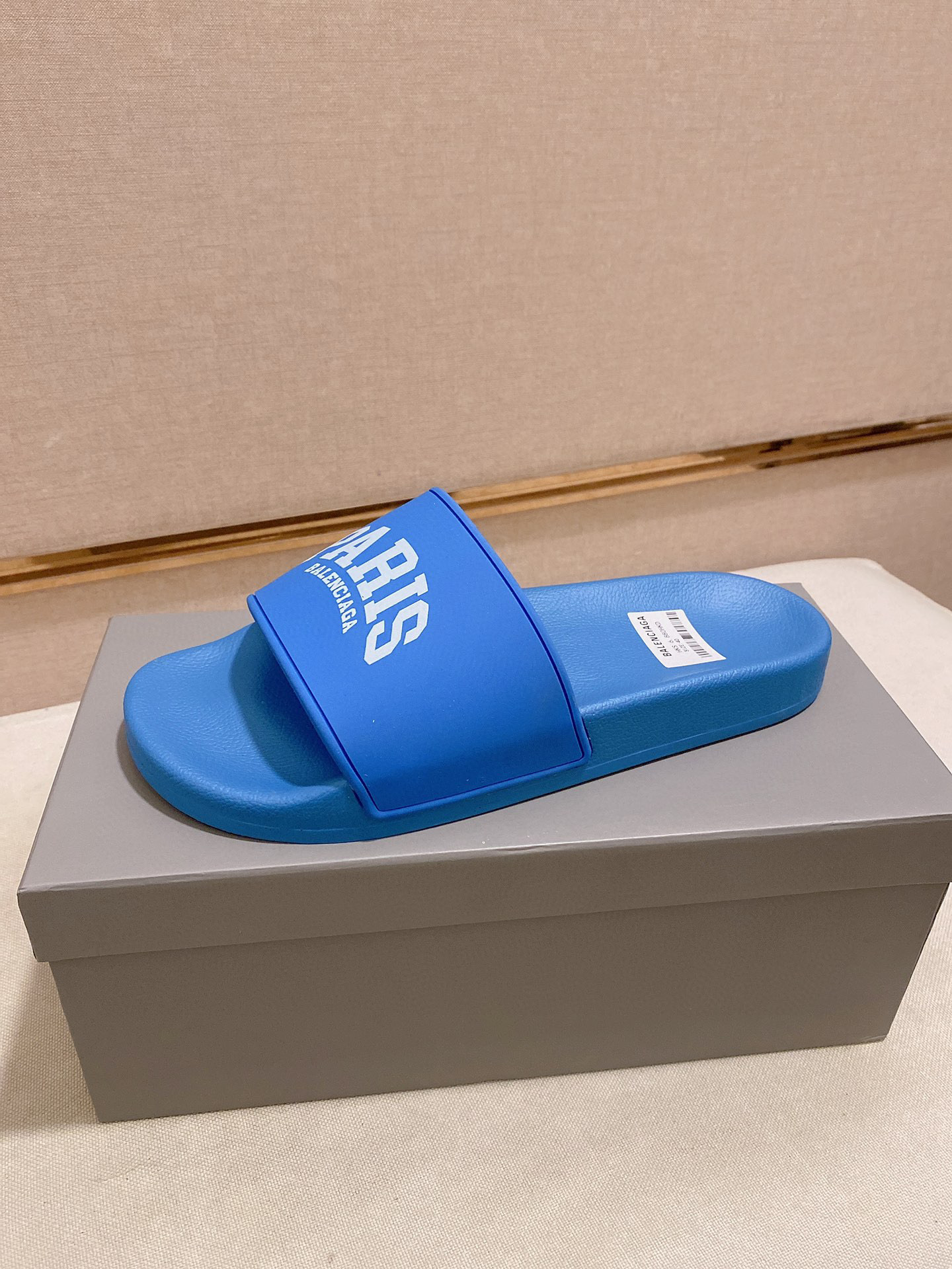 Balenciaga mens sandals
