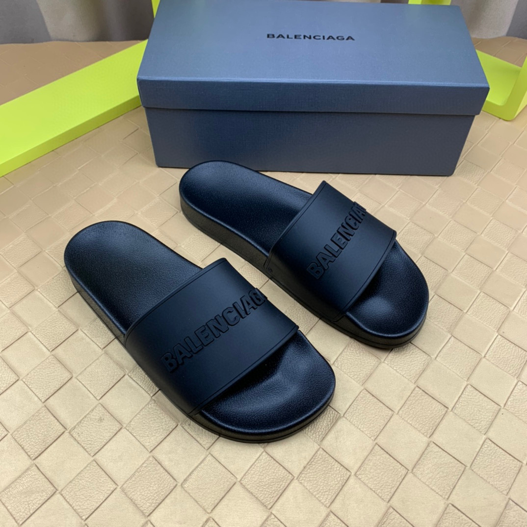 Balenciaga cow leather sandals