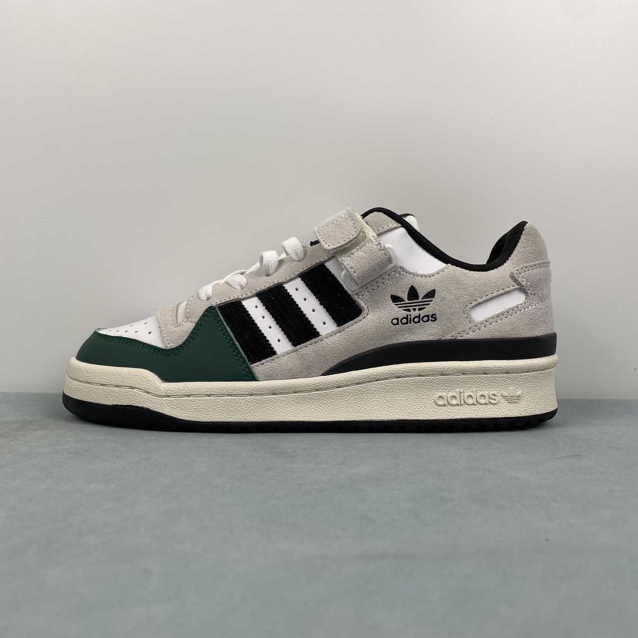 ADIDAS Forum Low CL Sneakers