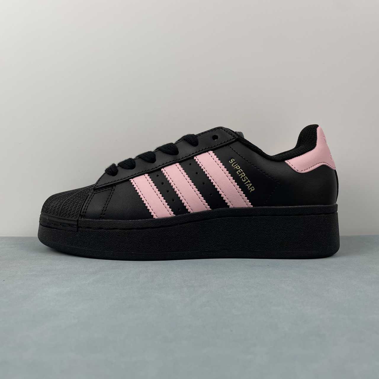 Adidas SUPERSTAR Sneakers