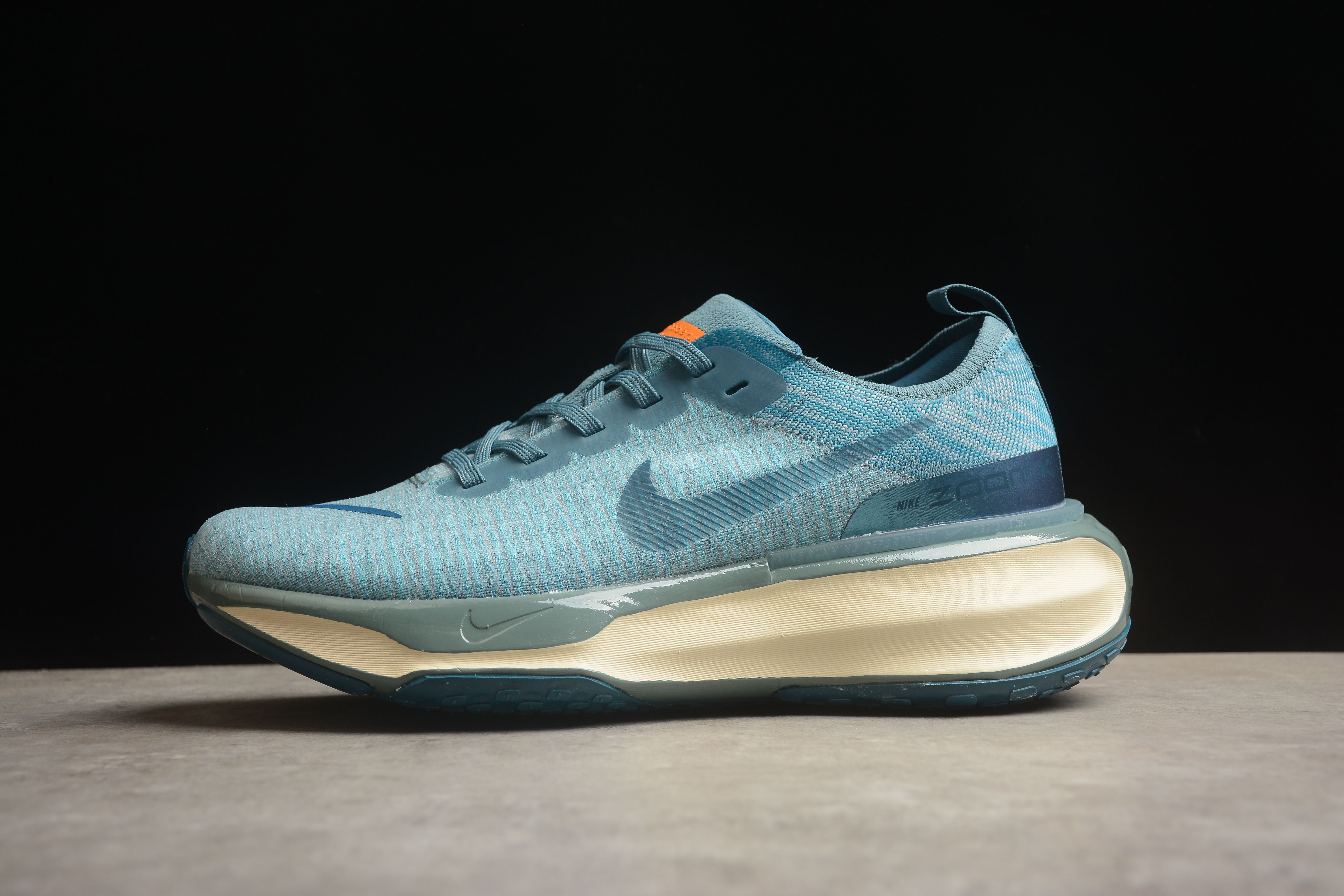 Nk Zoom X Invincible Run Fk 3 Runing Shoes