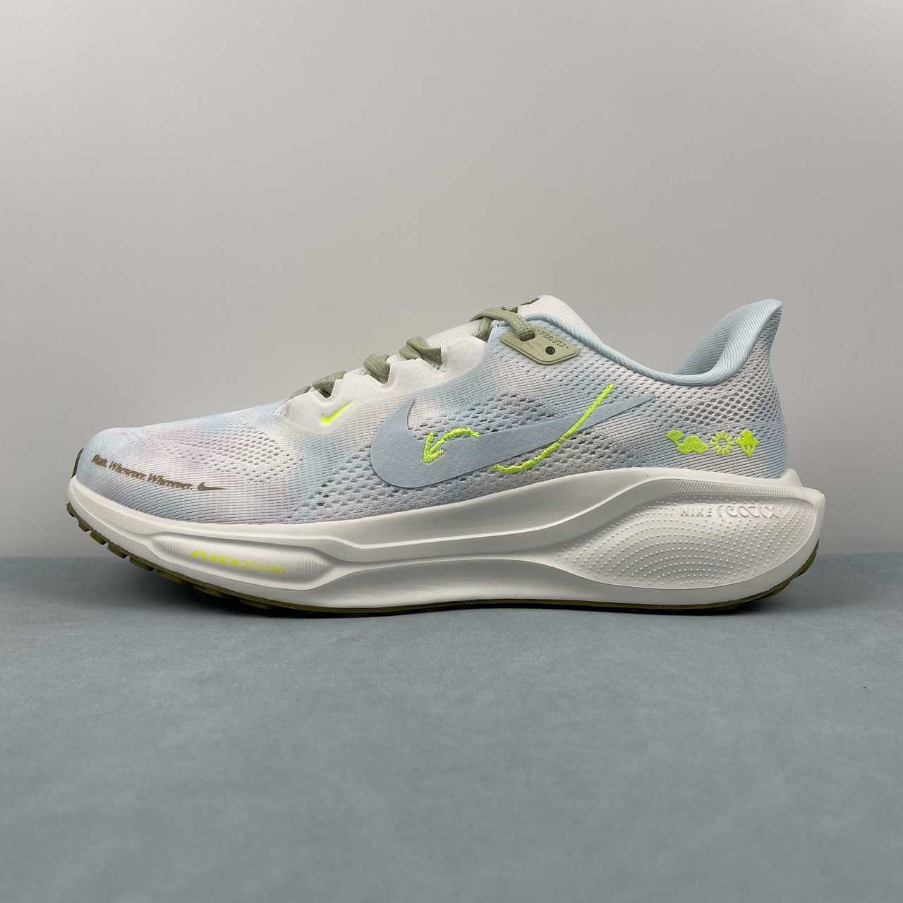 NIKE Air Zoom Pegasus 41 Runing Shoes