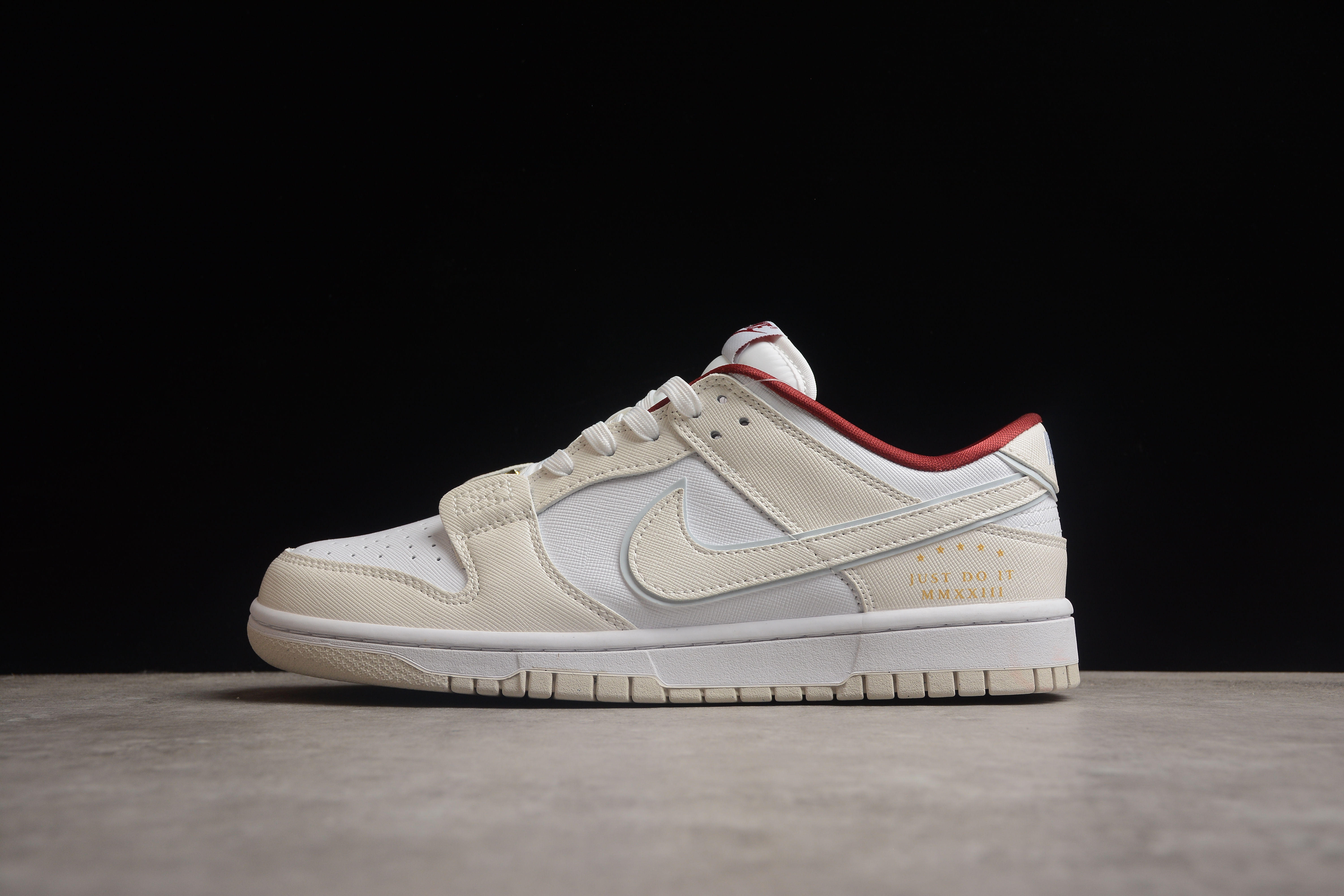 NIKE SB Dunk Low Shoes