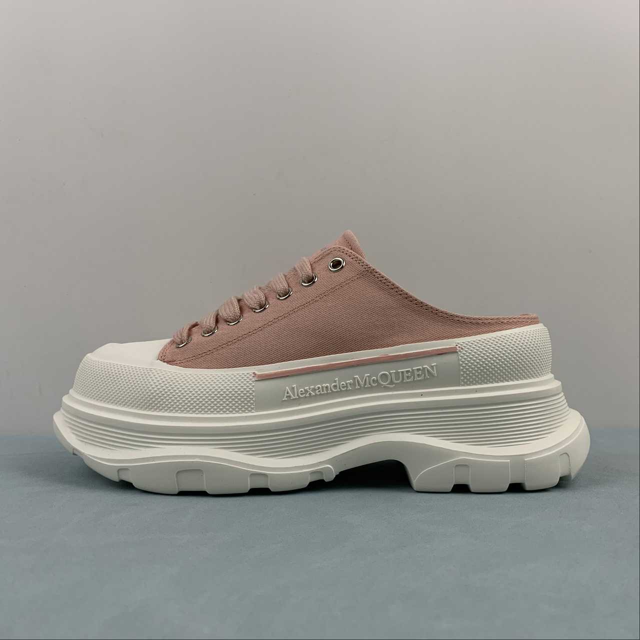 Alexander McQueen Runing Shoes