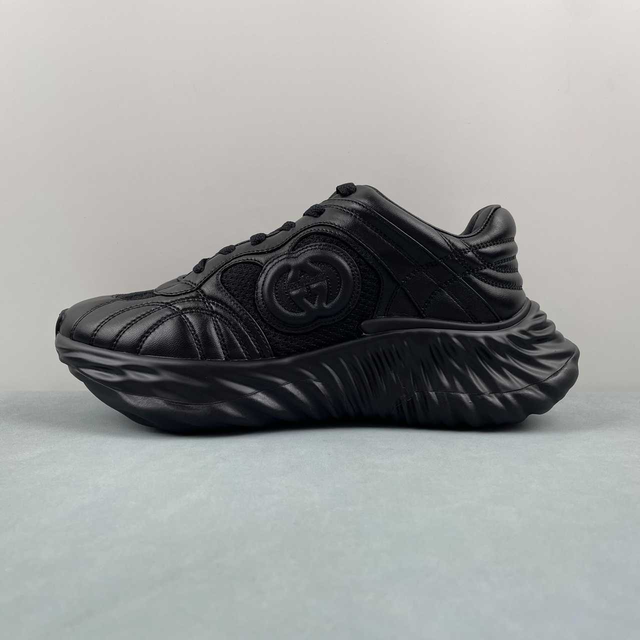 Gucci 2024 new couple's metallic leather sneakers