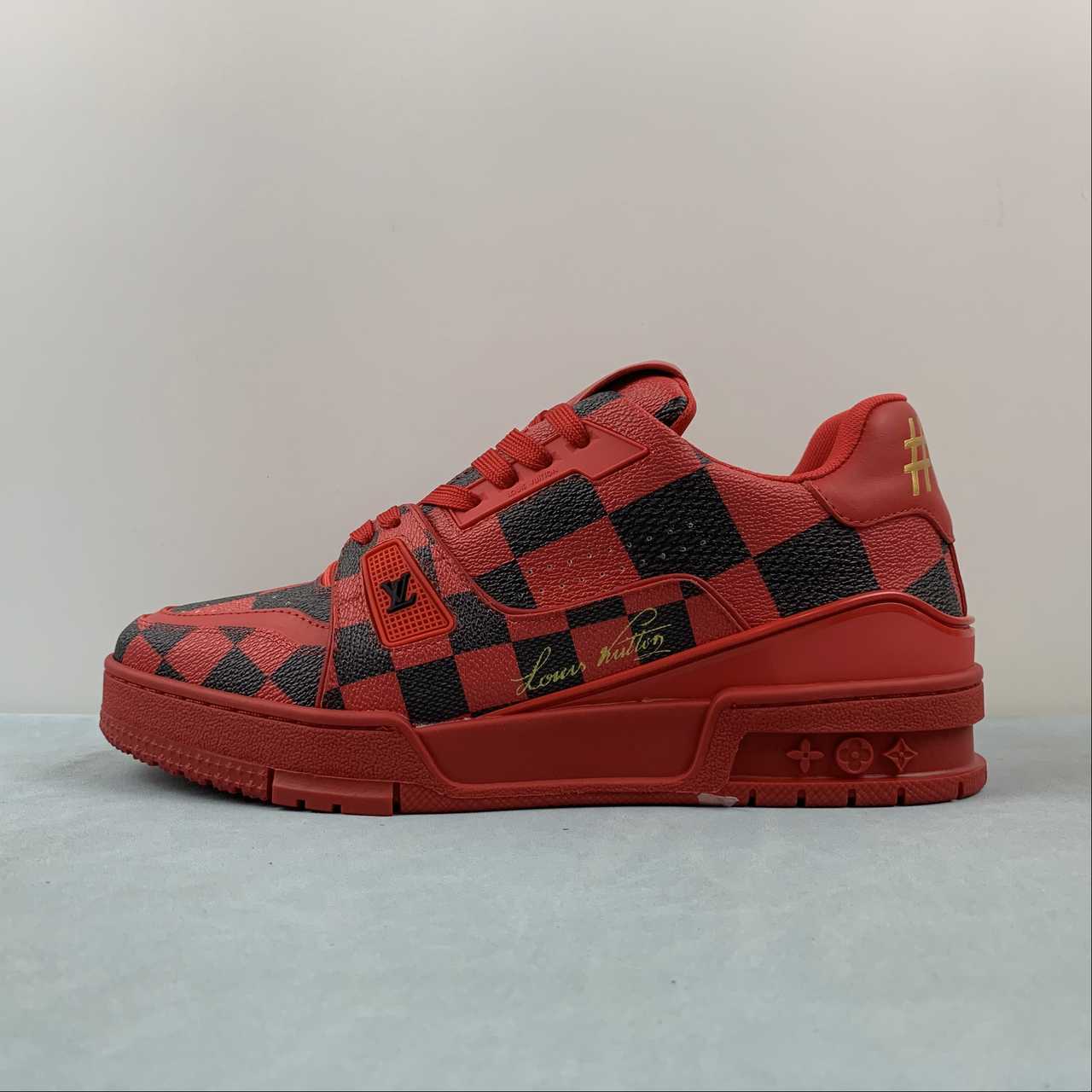 LOUIS VUITTON Trainer Sneakers