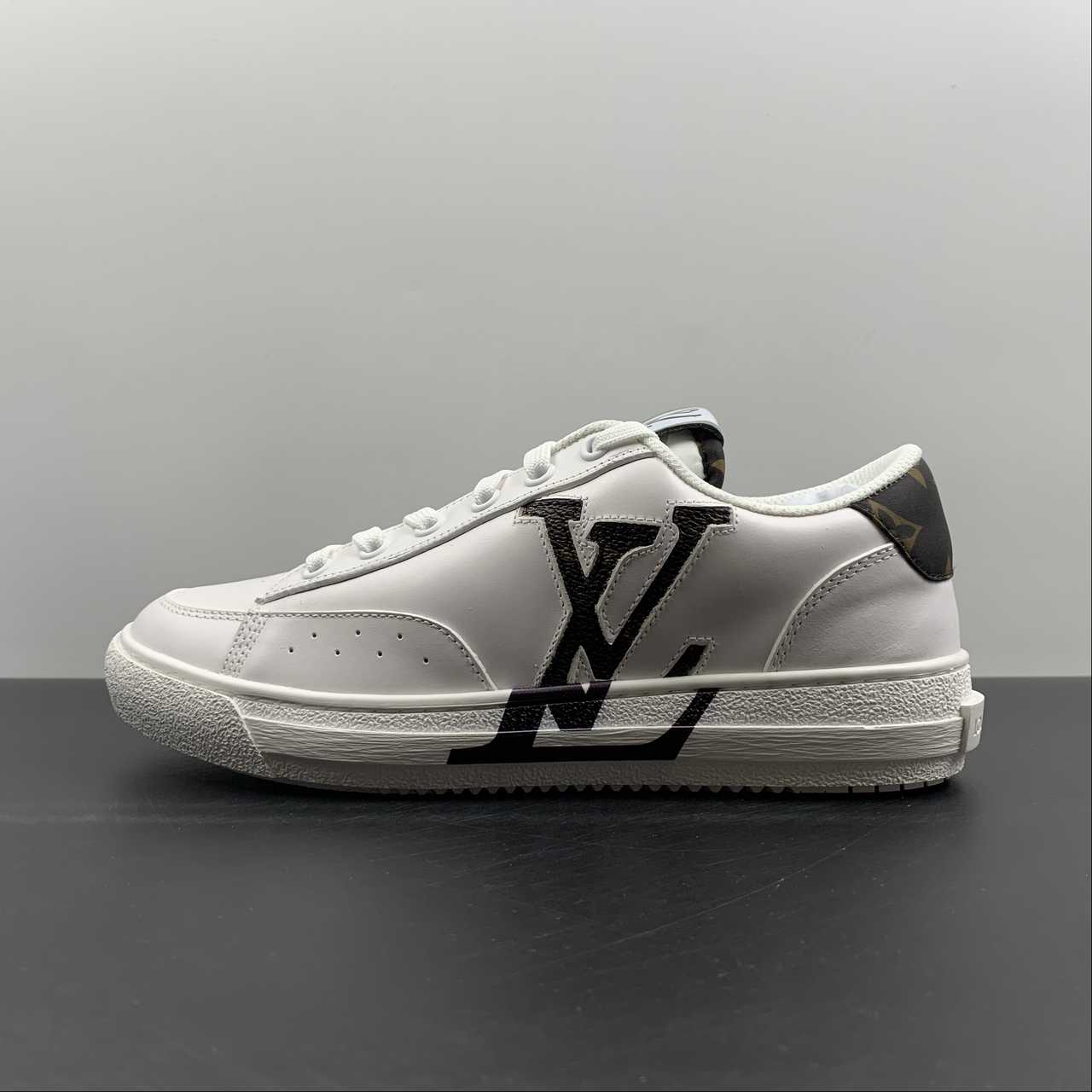 LOUIS VUITTON Charlie Sneakers