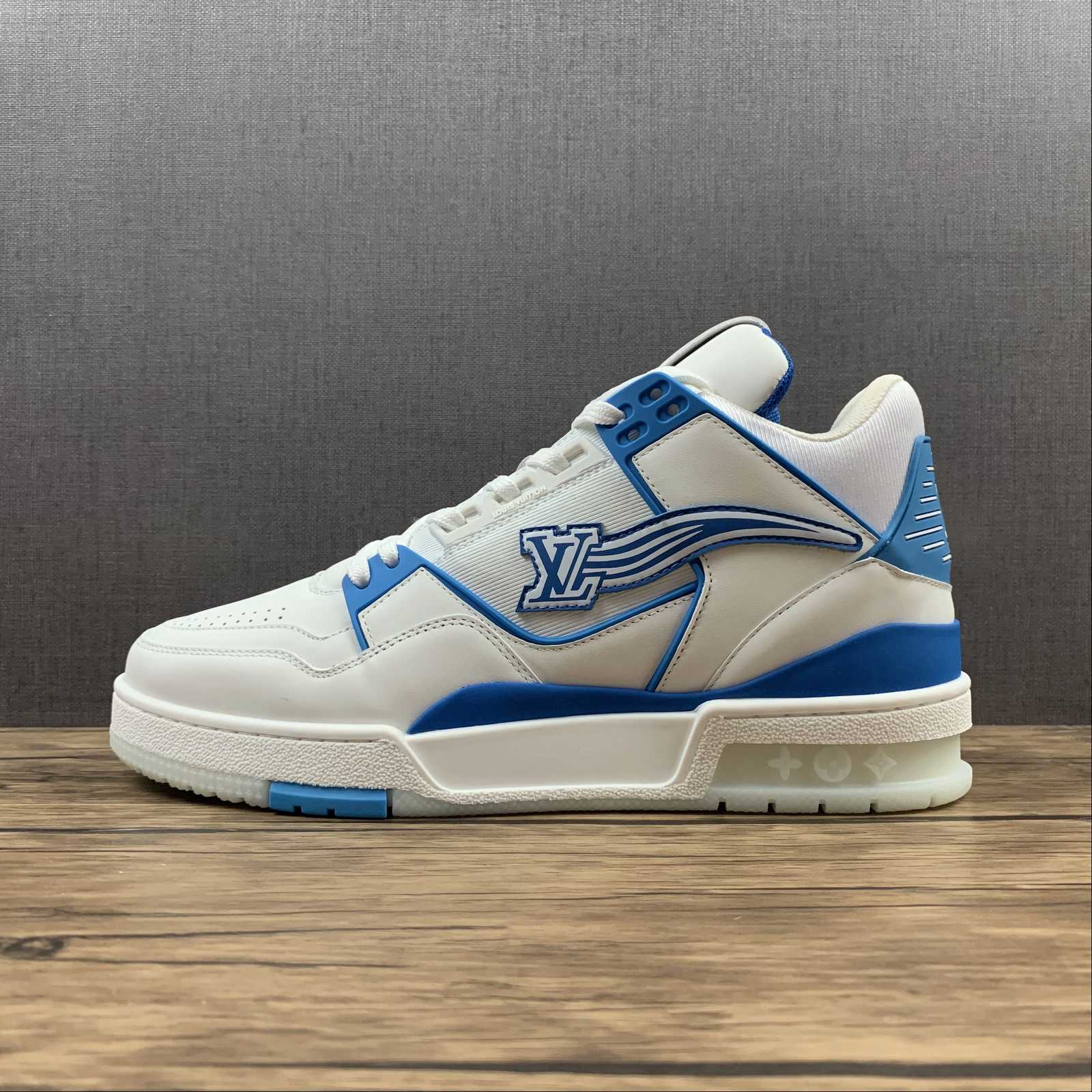 LOUIS VUITTON Trainer Shoes