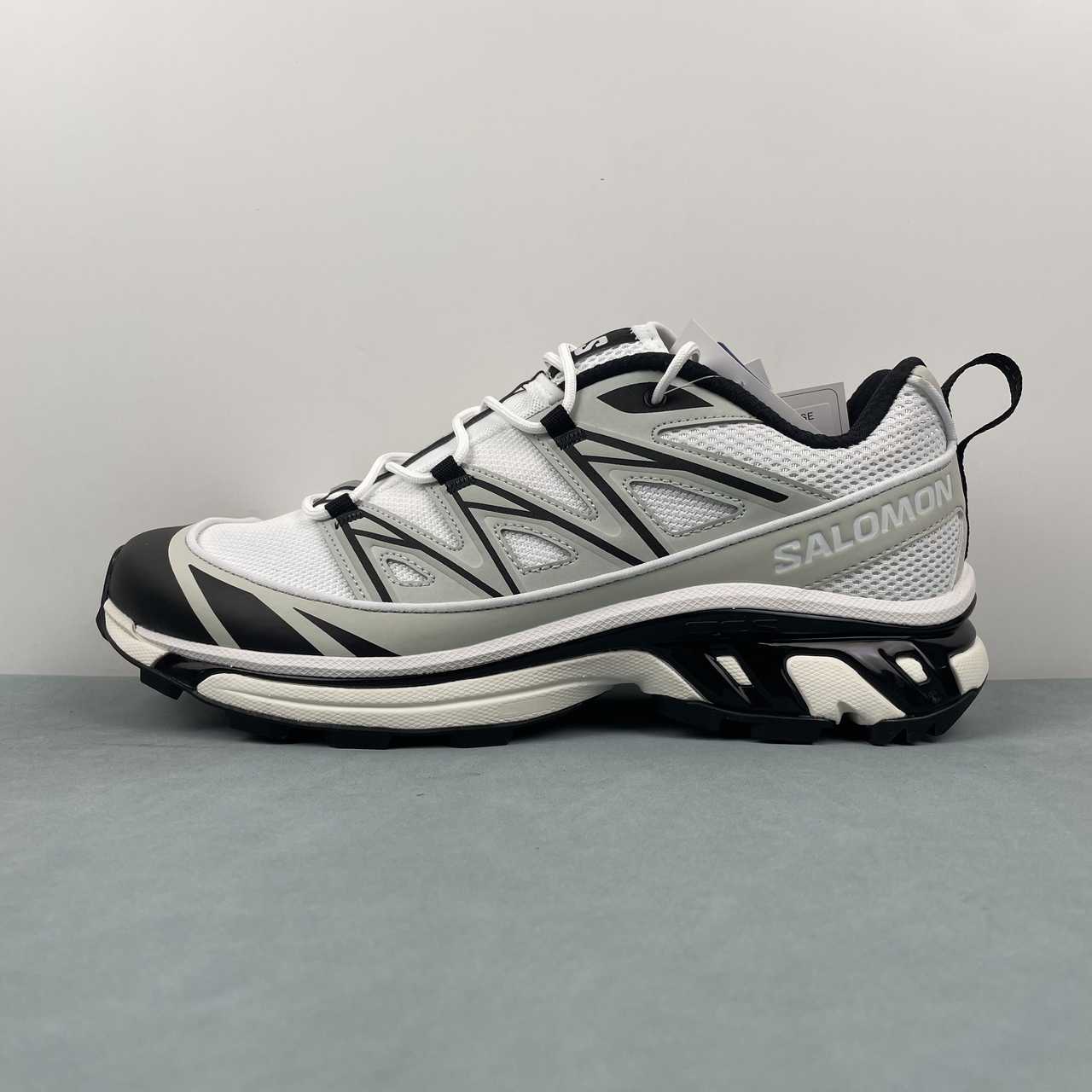 Salomon Runing Shoes