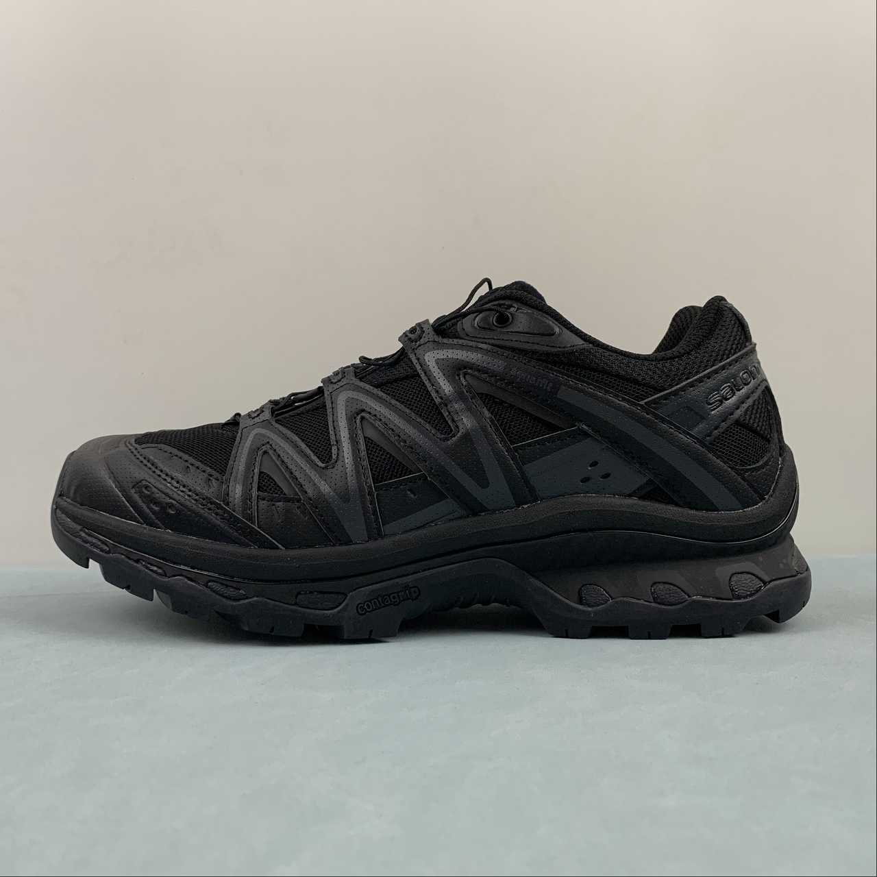 Salomon XT-Quest Runing Shoes