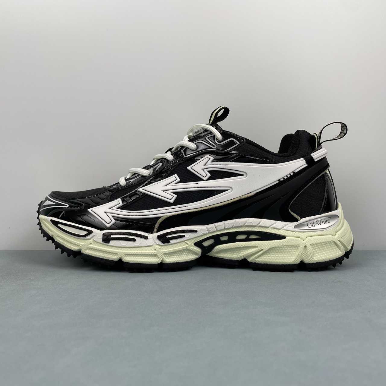 OFF-WHITE Runing Shoes