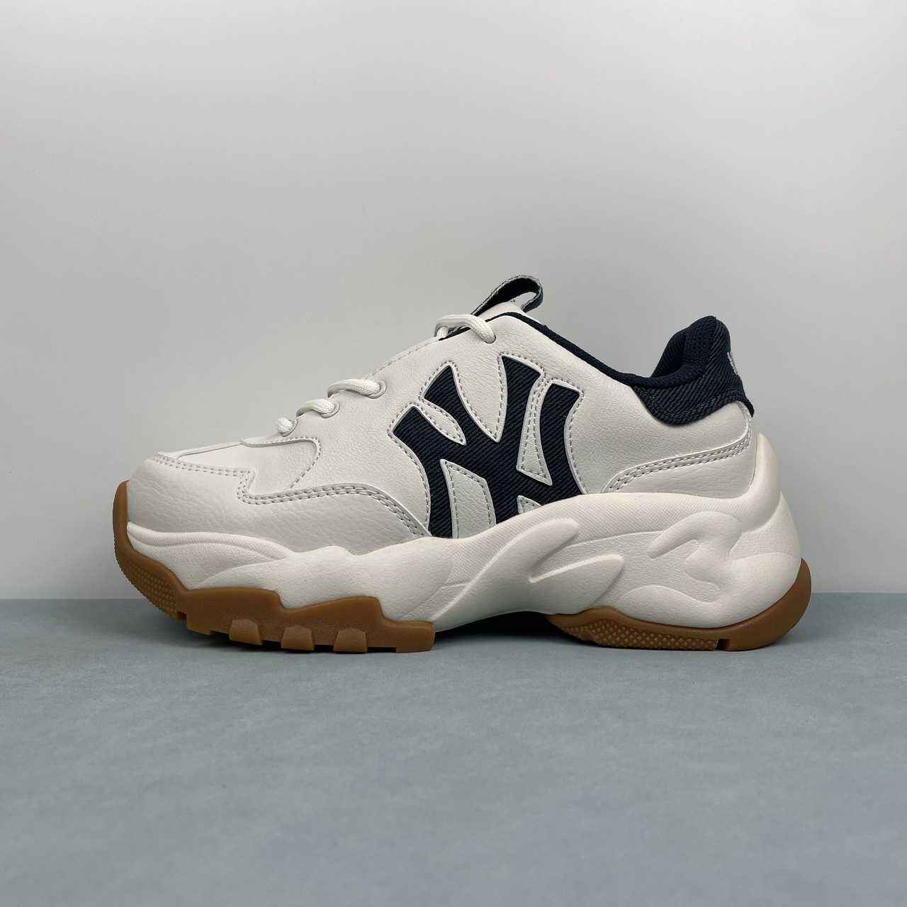 MLB NY Runing Shoes