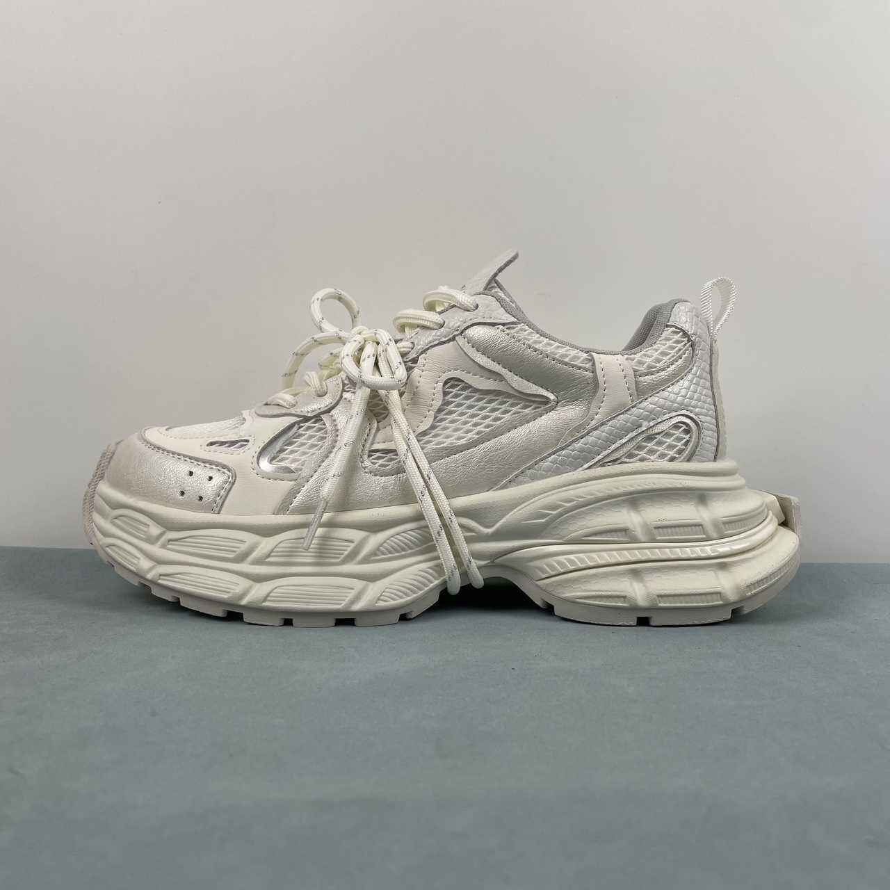 GG CC classic casual sneakers luxury all-match dad shoes