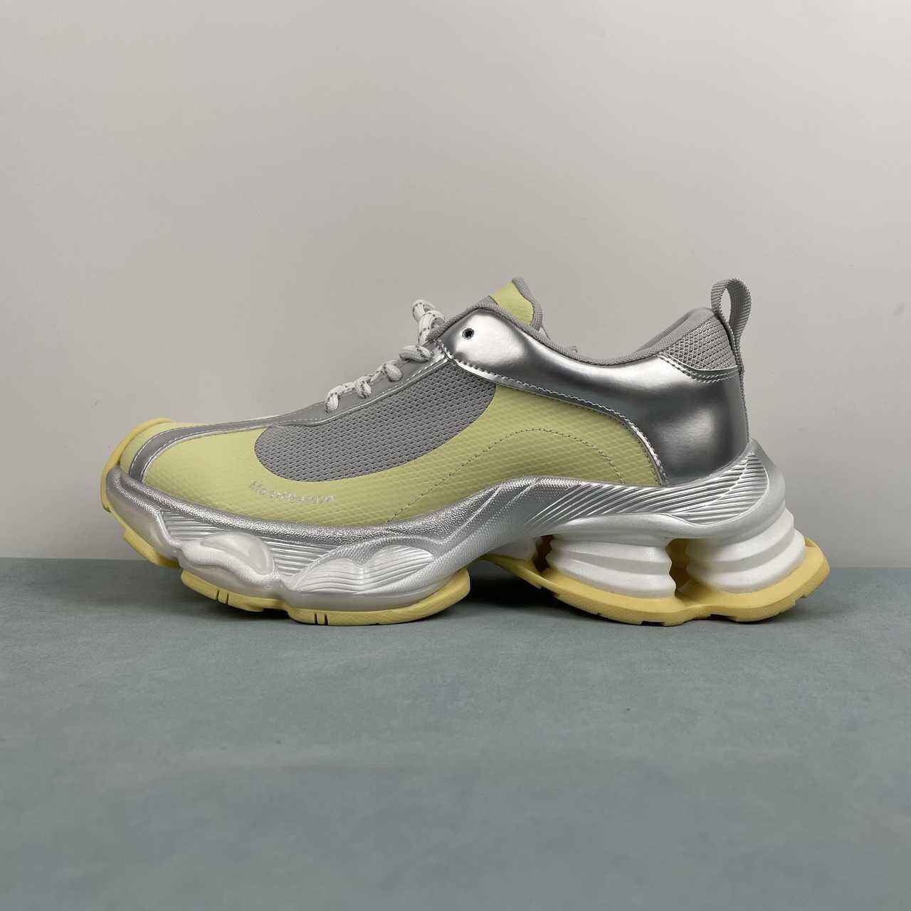 GG CC classic casual sneakers versatile dad shoes
