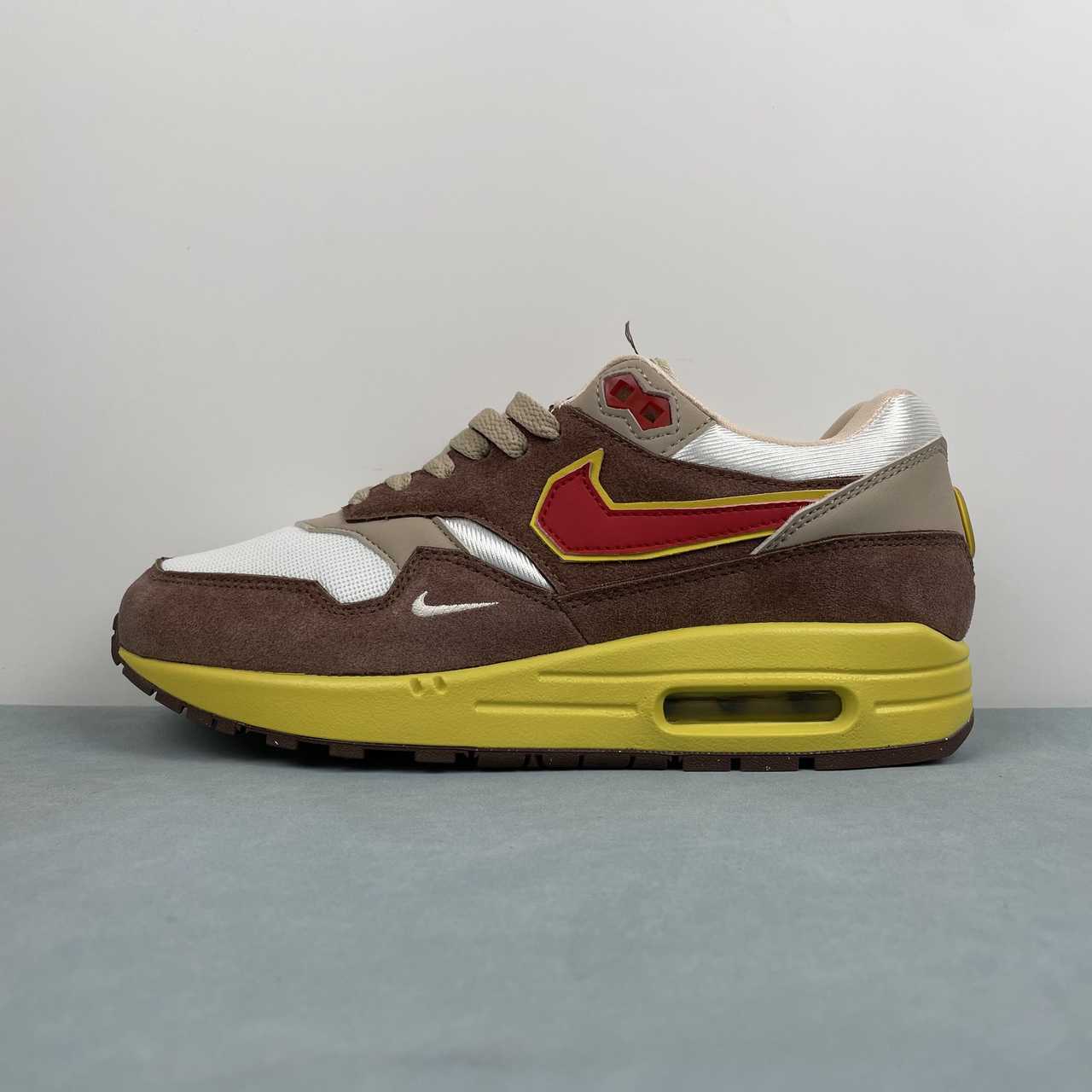 Nike Air Max1 Runing Shoes